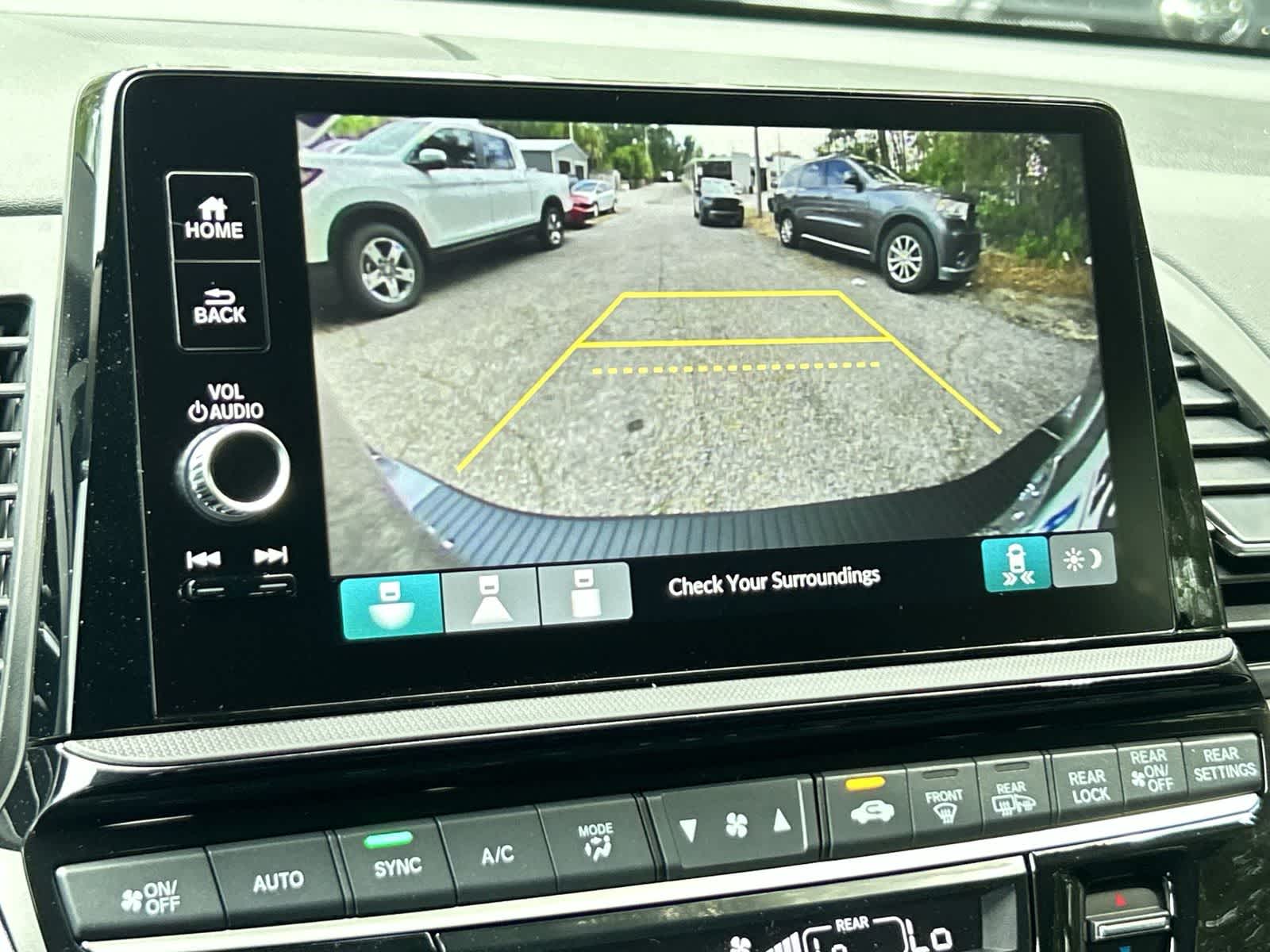 Thumbnail: 2026 Honda Odyssey - 20