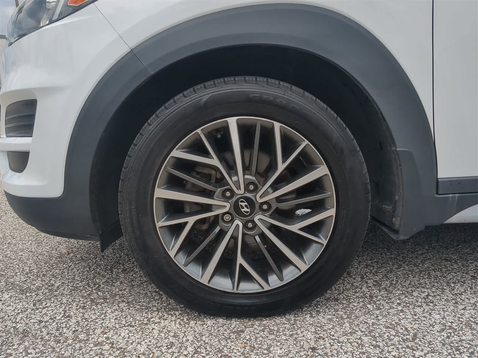 Thumbnail: 2019 Hyundai Tucson - 11