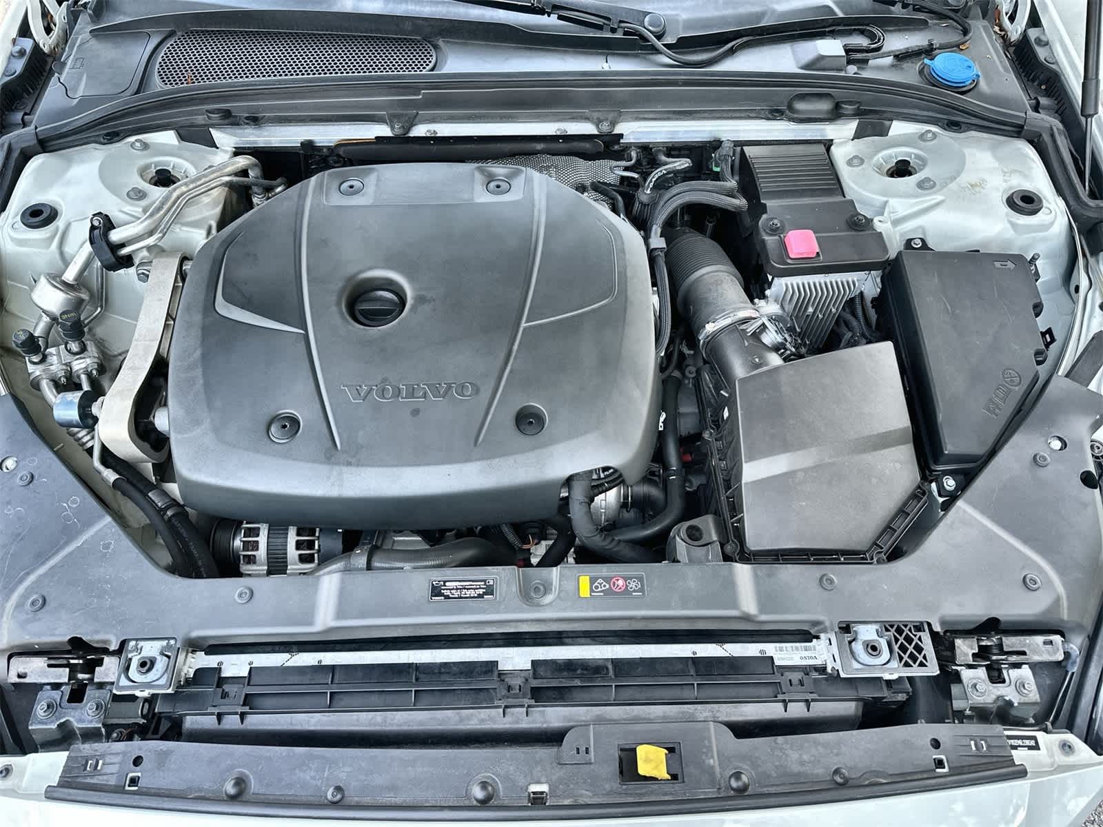 Thumbnail: 2020 Volvo V60 - 9