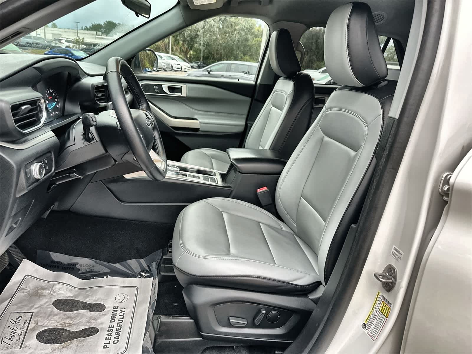 Thumbnail: 2021 Ford Explorer - 11