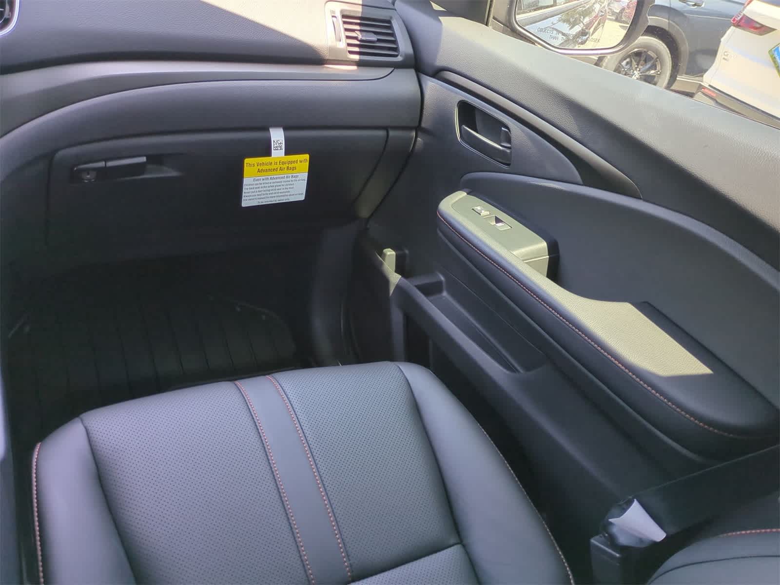 Thumbnail: 2025 Honda Ridgeline - 16