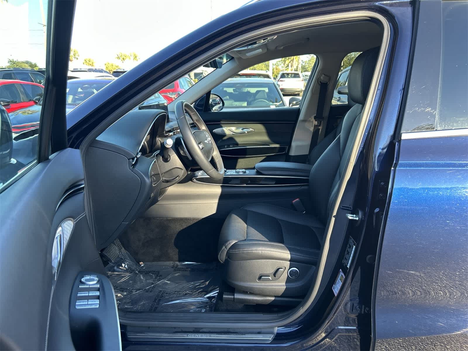 Thumbnail: 2025 Genesis GV70 - 2