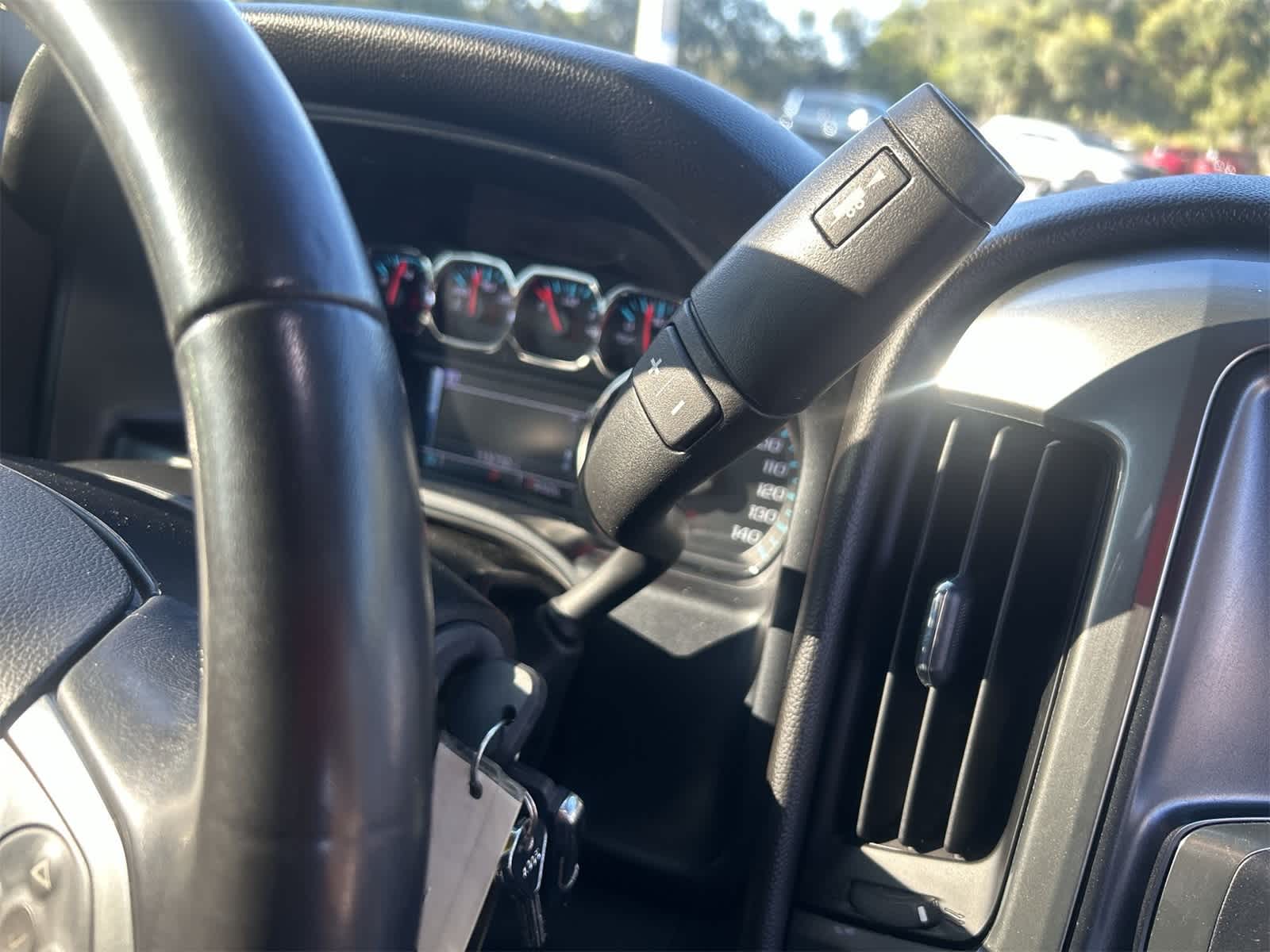 Thumbnail: 2018 Chevrolet Silverado 1500 - 18