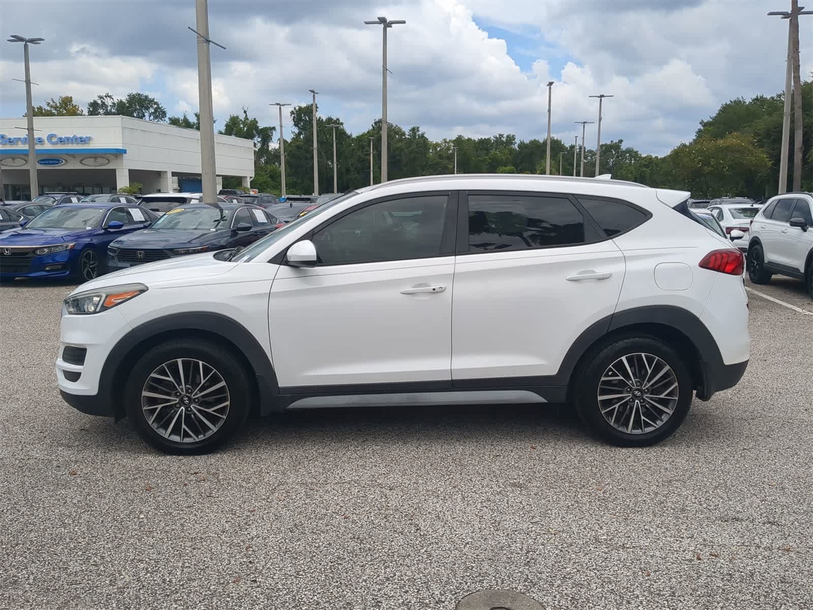 Thumbnail: 2019 Hyundai Tucson - 3