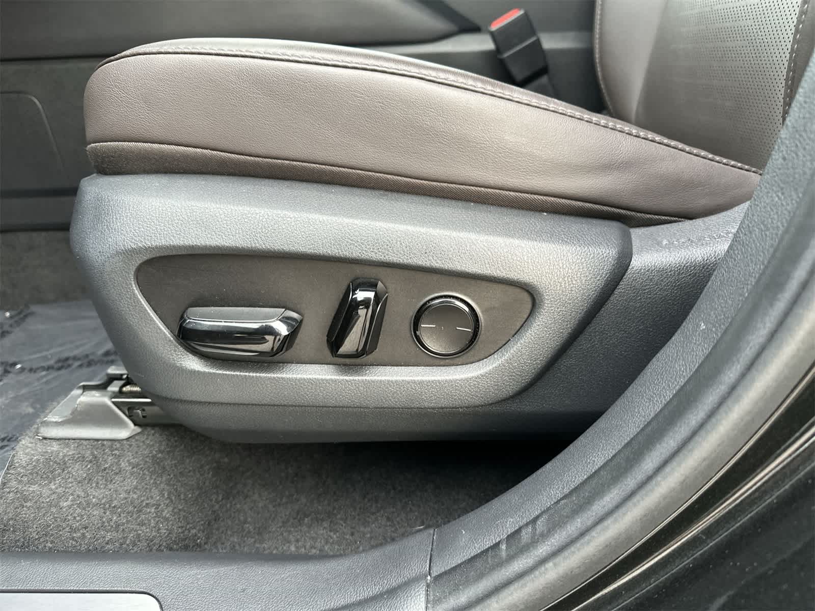 Thumbnail: 2024 Lexus TX - 6