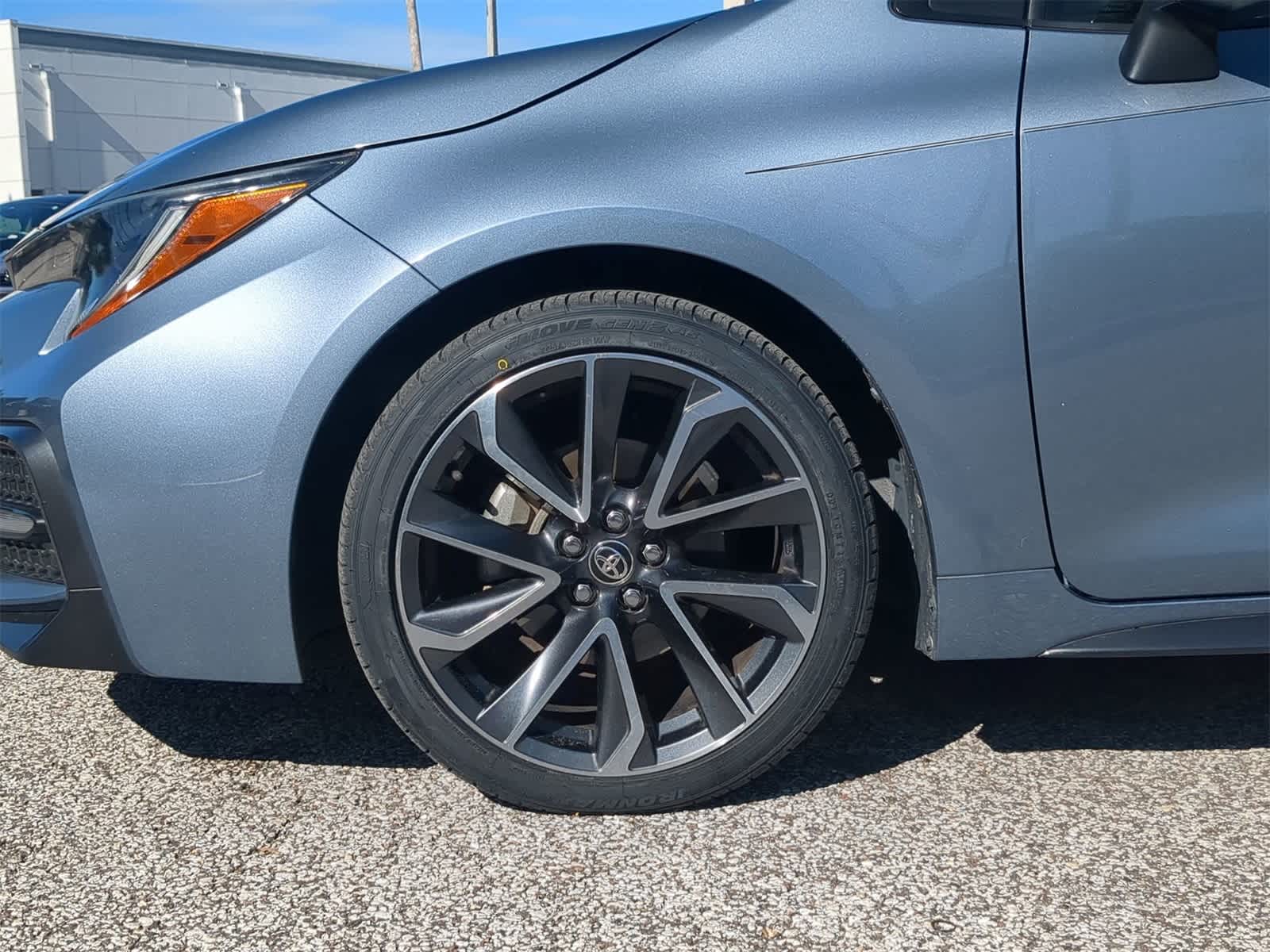 Thumbnail: 2021 Toyota Corolla - 12