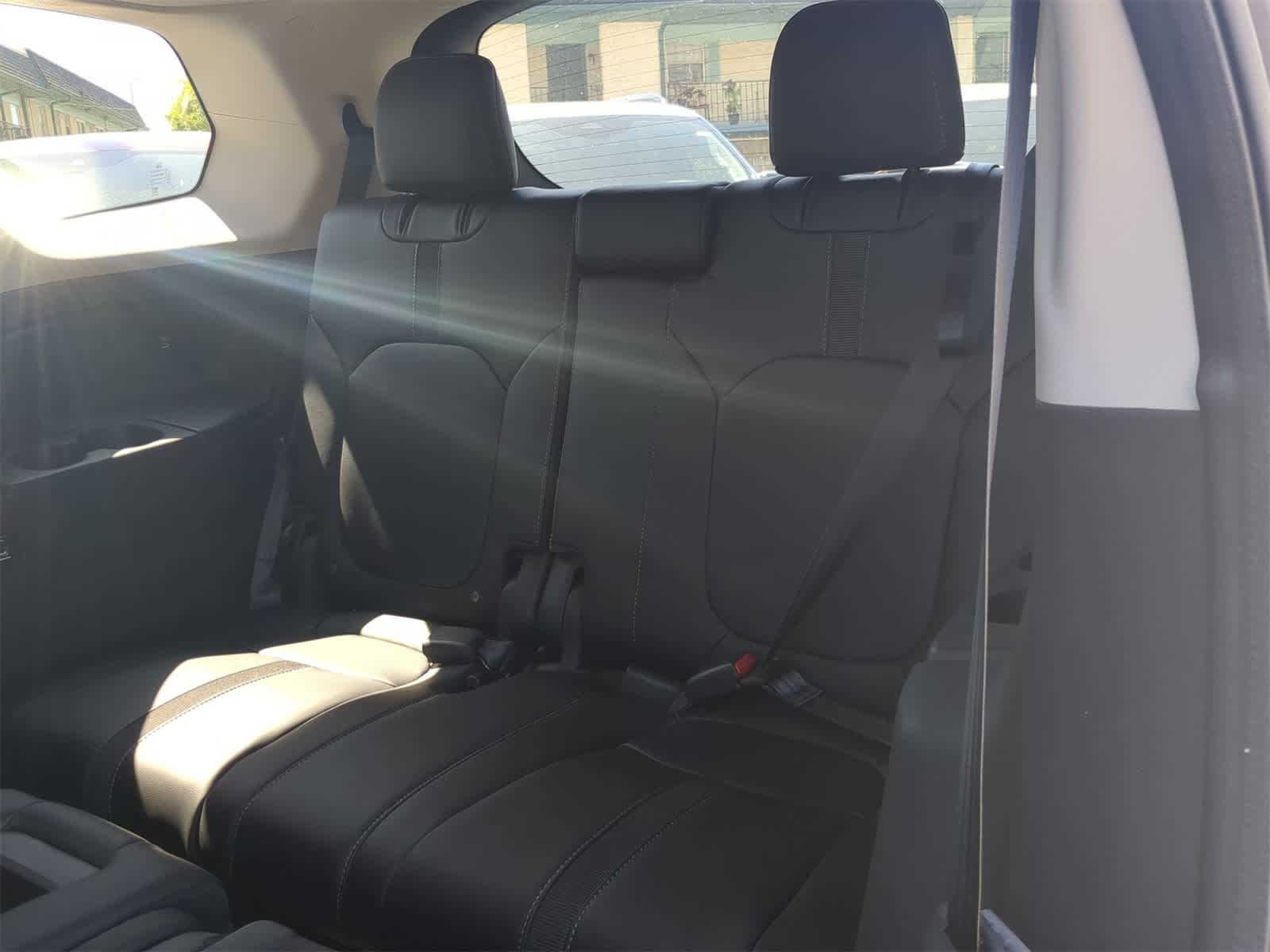 Thumbnail: 2025 Honda Pilot - 13