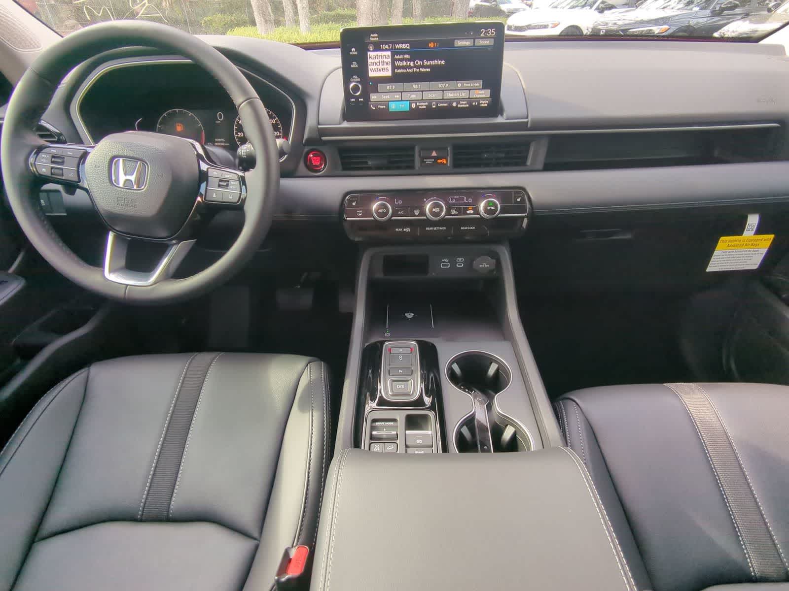 Thumbnail: 2025 Honda Pilot - 14