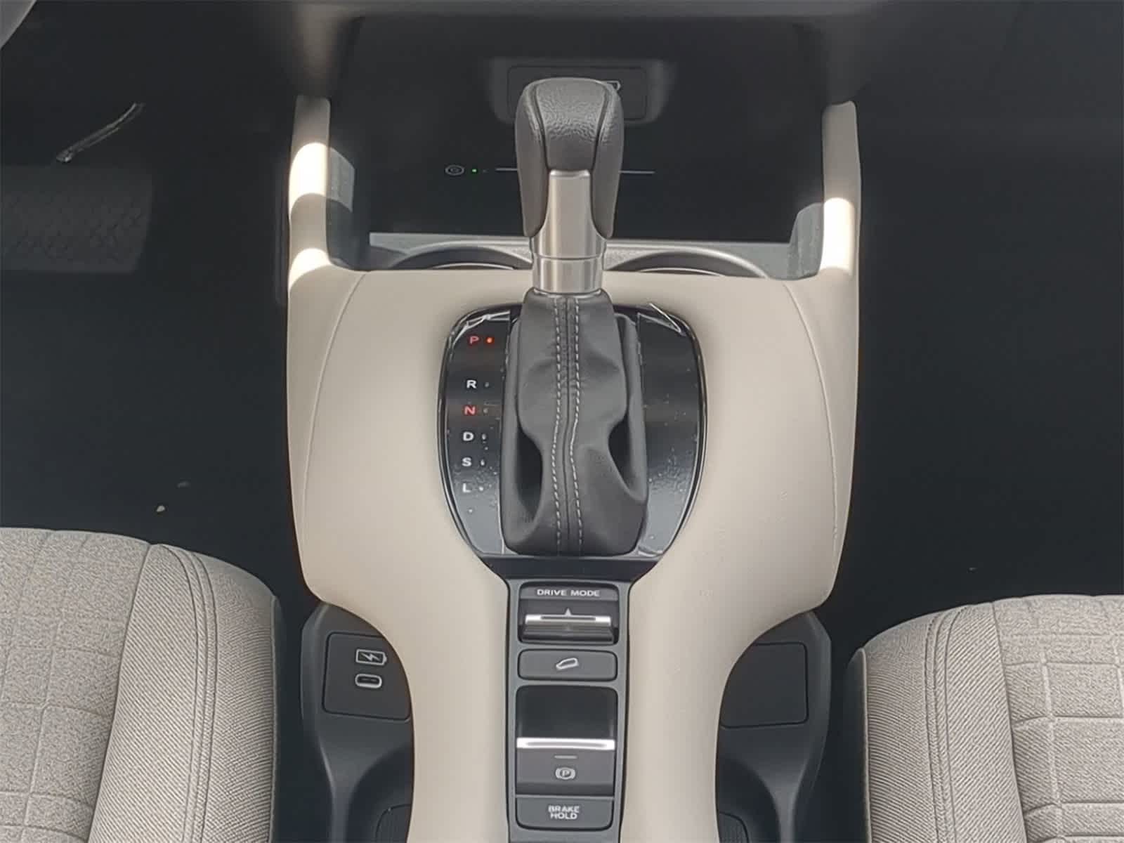 Thumbnail: 2026 Honda HR-V - 18