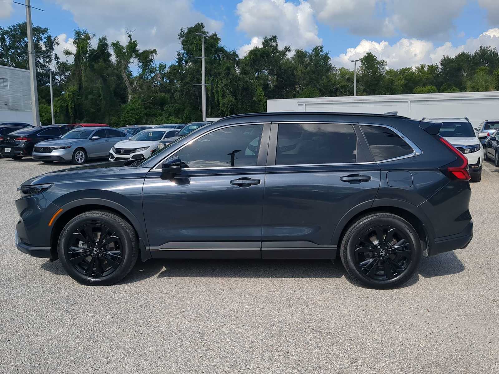 Thumbnail: 2023 Honda CR-V - 3