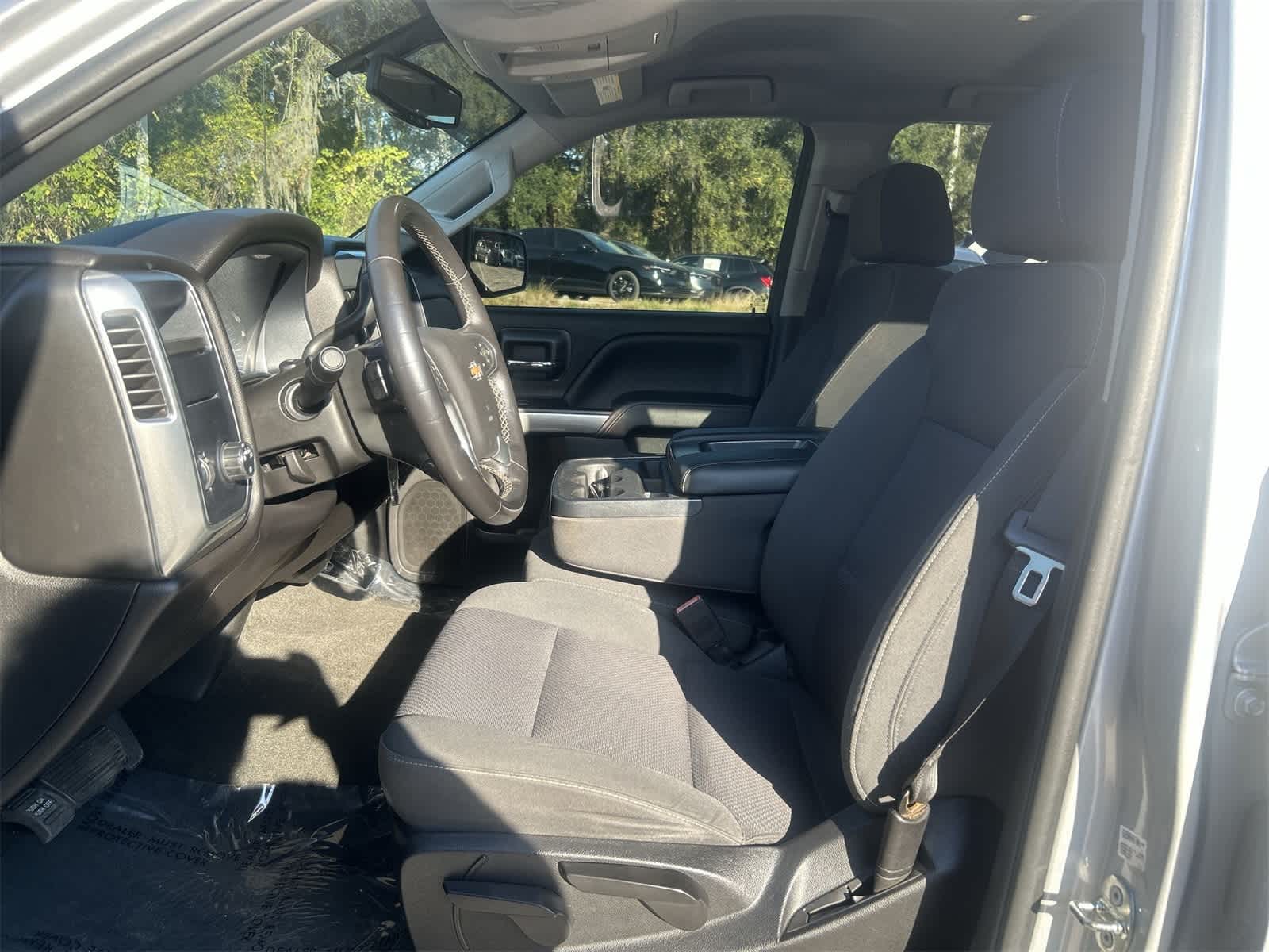 Thumbnail: 2018 Chevrolet Silverado 1500 - 2