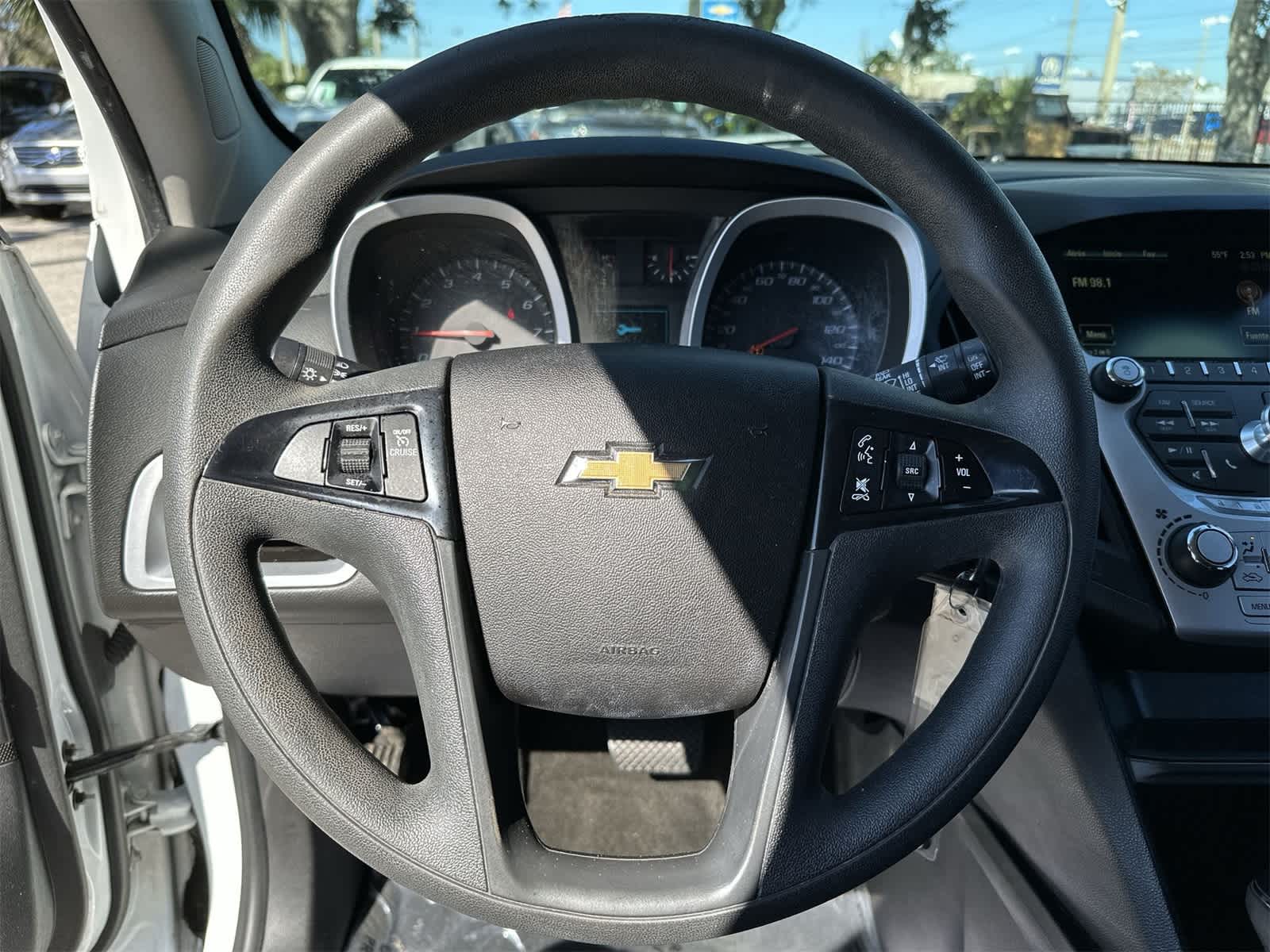 Thumbnail: 2017 Chevrolet Equinox - 3