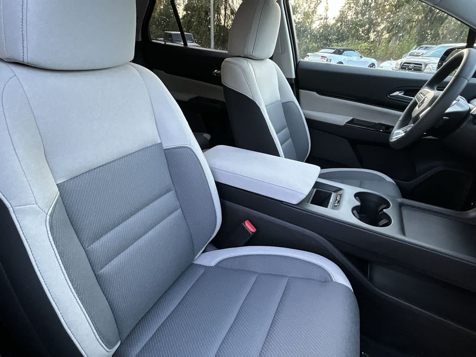 Thumbnail: 2026 Honda Prologue - 14