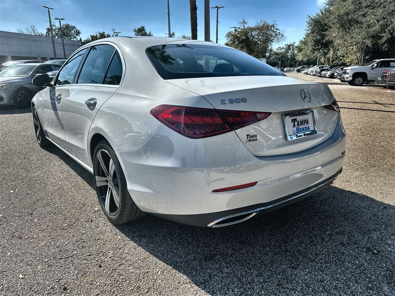 Thumbnail: 2023 Mercedes-Benz C-Class - 4