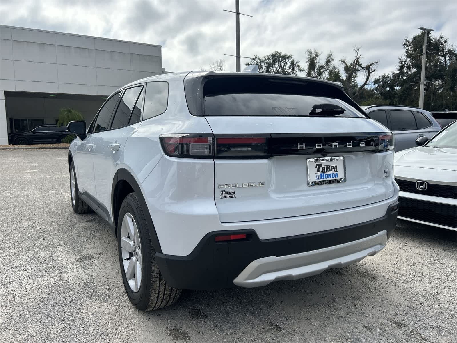 Thumbnail: 2026 Honda Prologue - 4