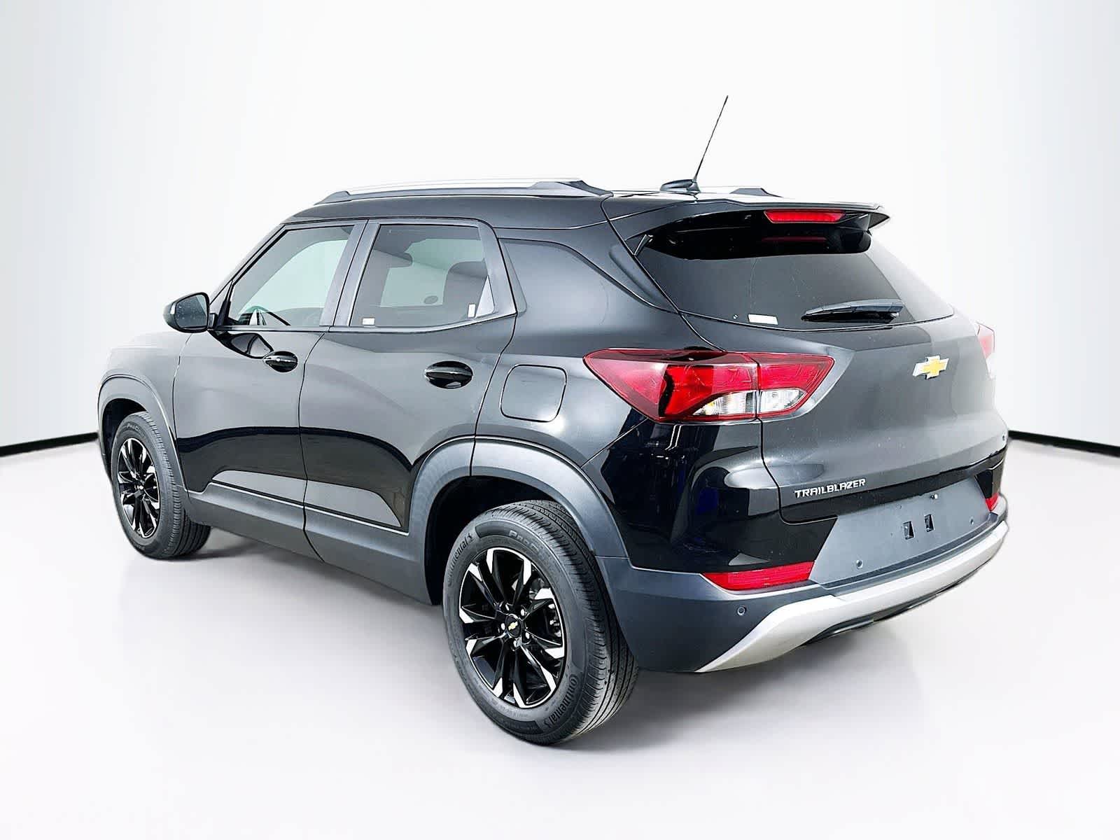 Thumbnail: 2023 Chevrolet TrailBlazer - 4