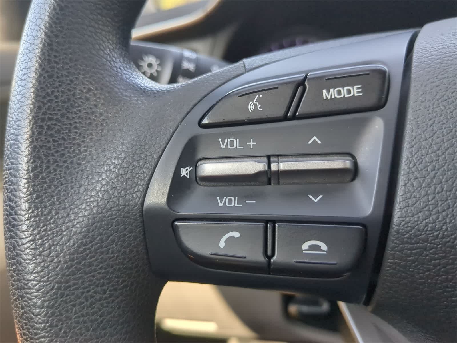 Thumbnail: 2020 Hyundai Elantra - 22