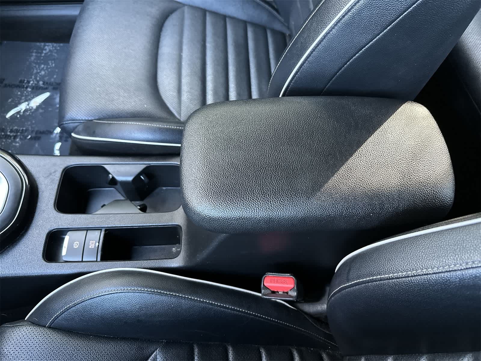 Thumbnail: 2023 Kia Forte - 21