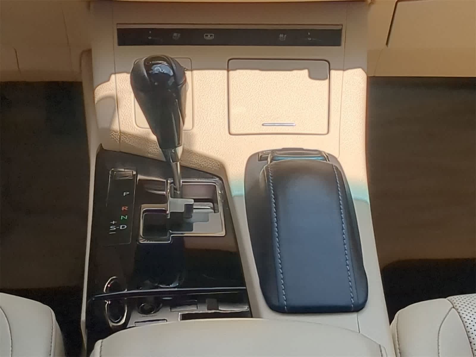 Thumbnail: 2015 Lexus ES - 18