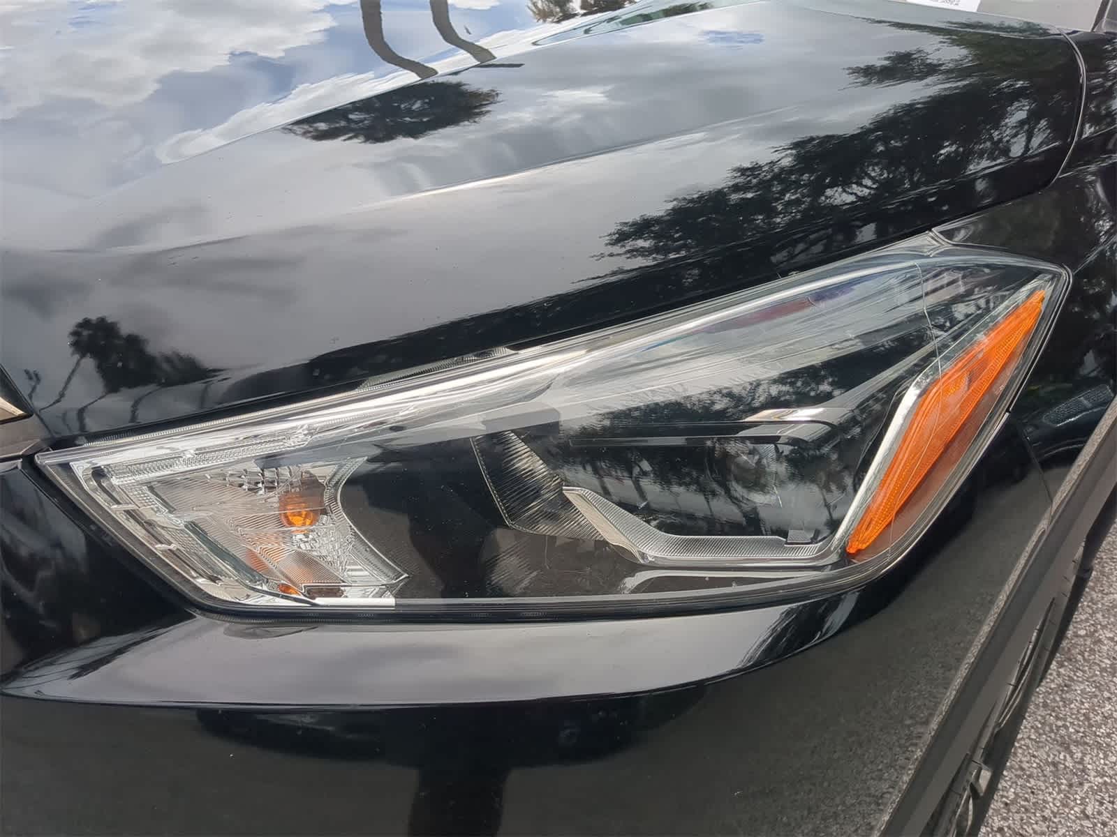 Thumbnail: 2020 Nissan Kicks - 10