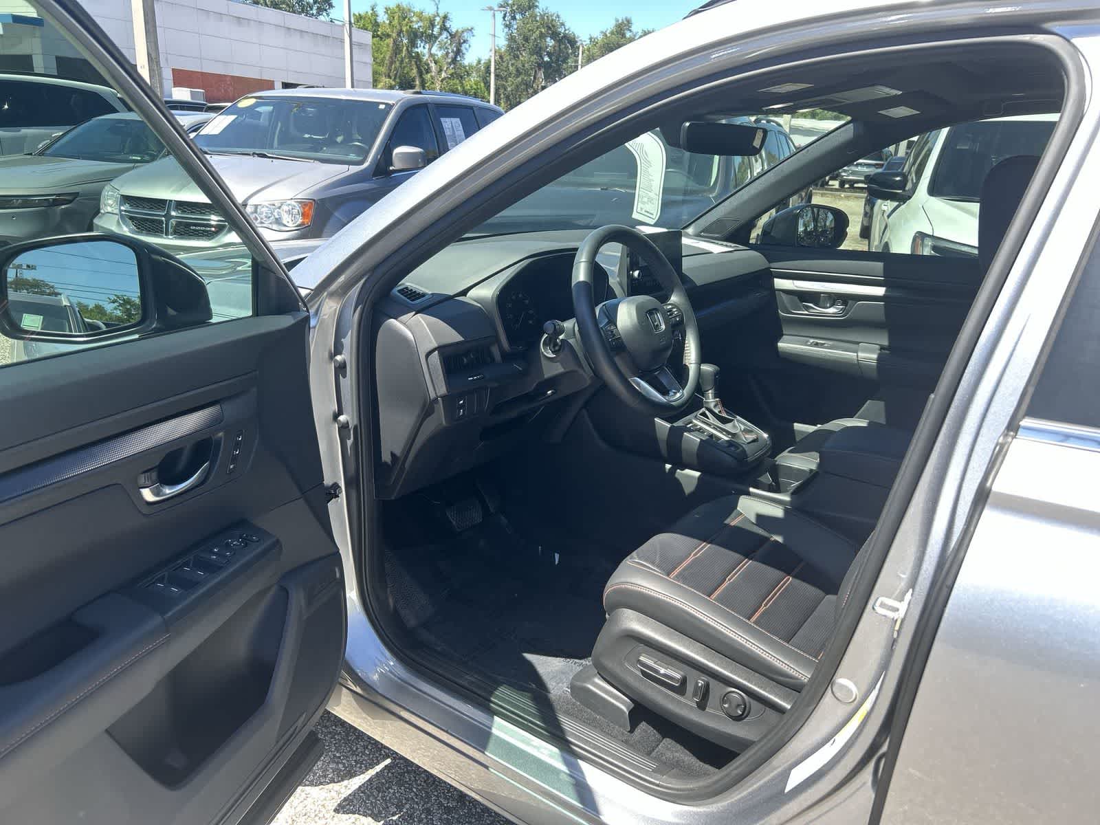 Thumbnail: 2024 Honda CR-V - 10