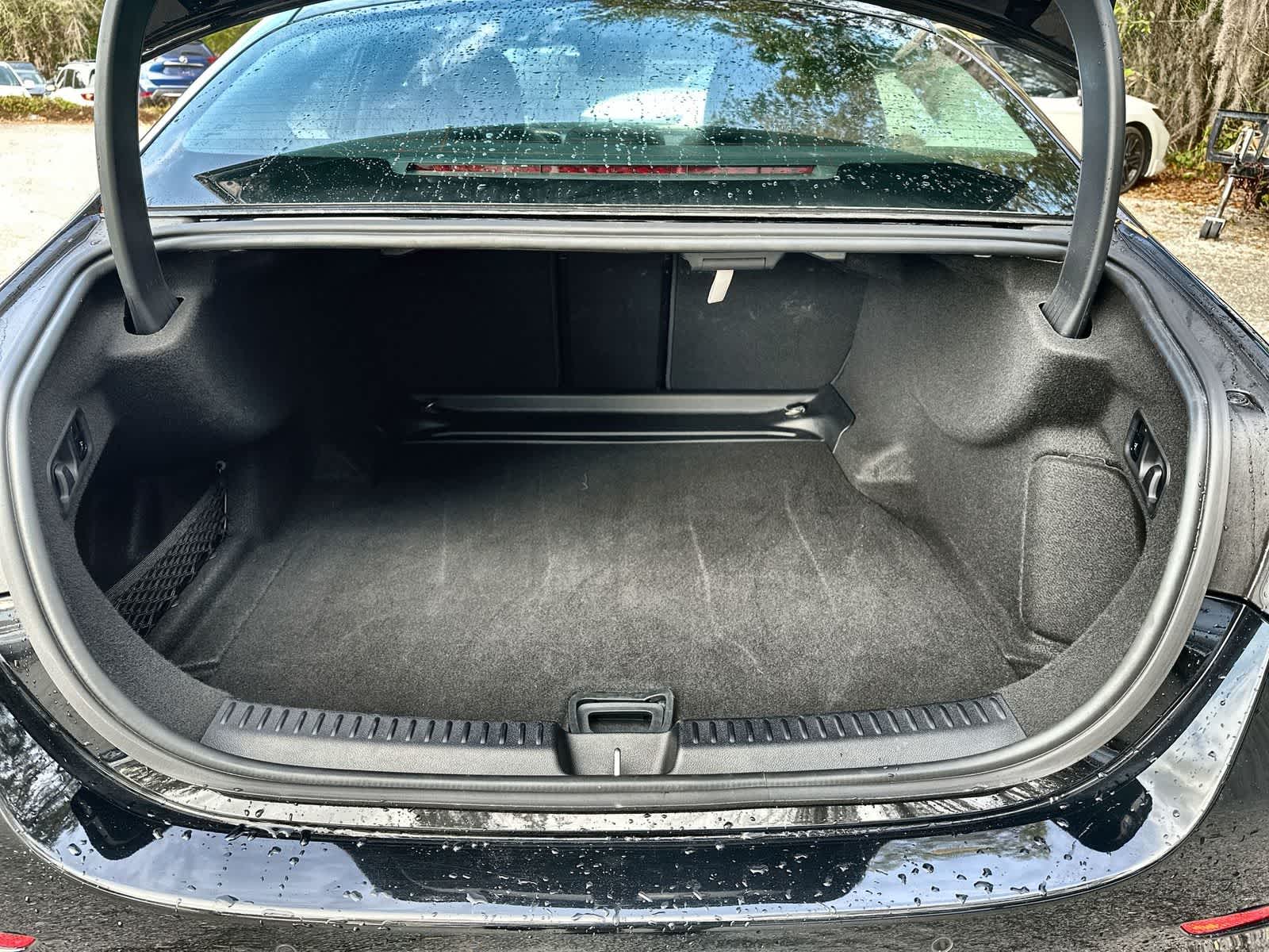 Thumbnail: 2025 Mercedes-Benz E-Class - 18