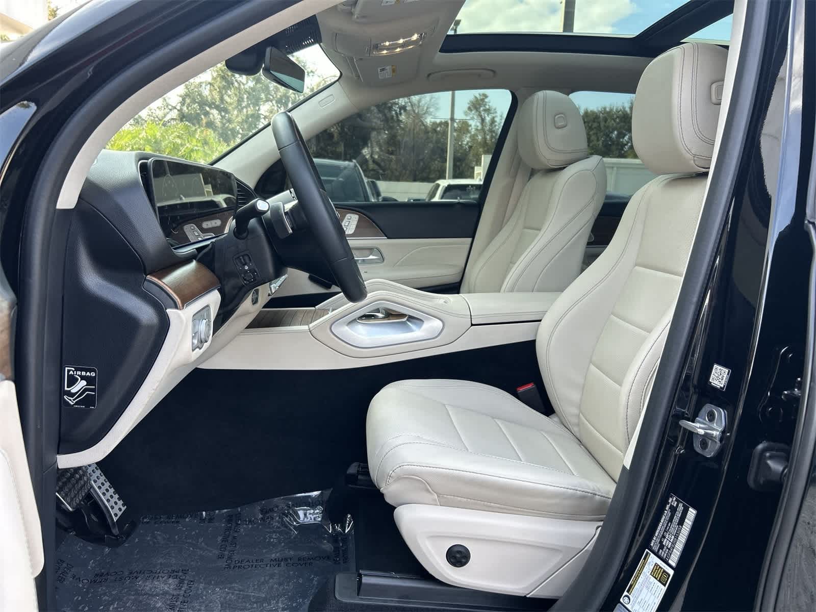 Thumbnail: 2024 Mercedes-Benz GLE - 2