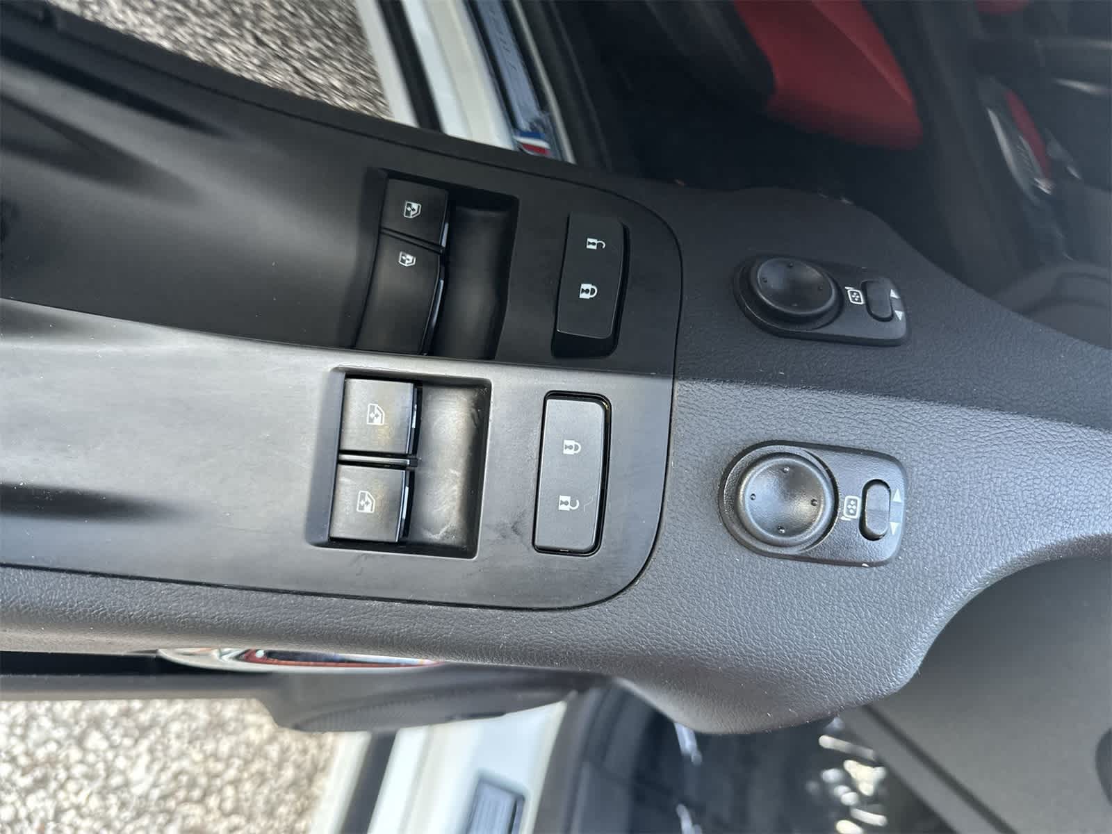 Thumbnail: 2015 Chevrolet Camaro - 6