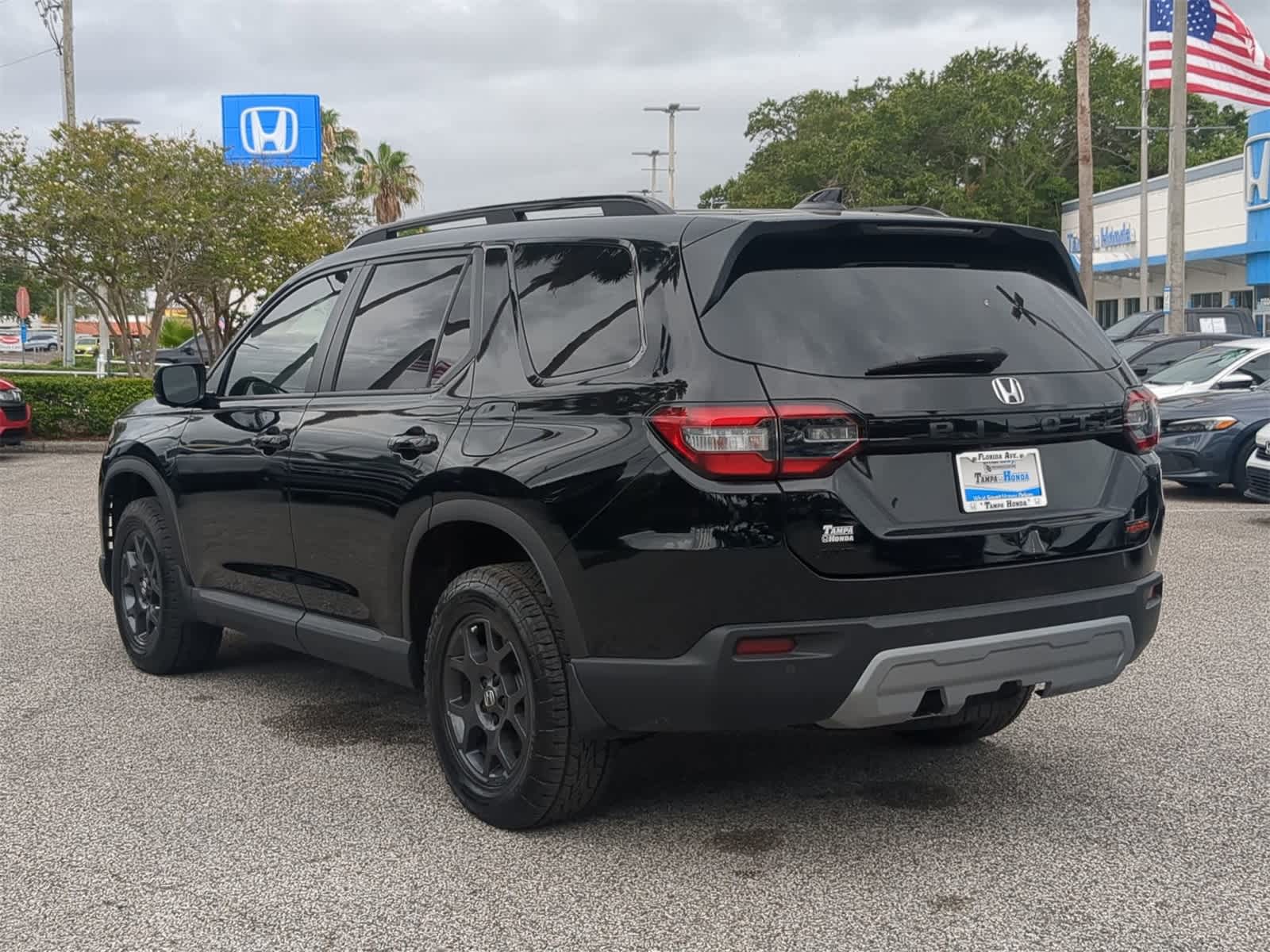 Thumbnail: 2024 Honda Pilot - 4