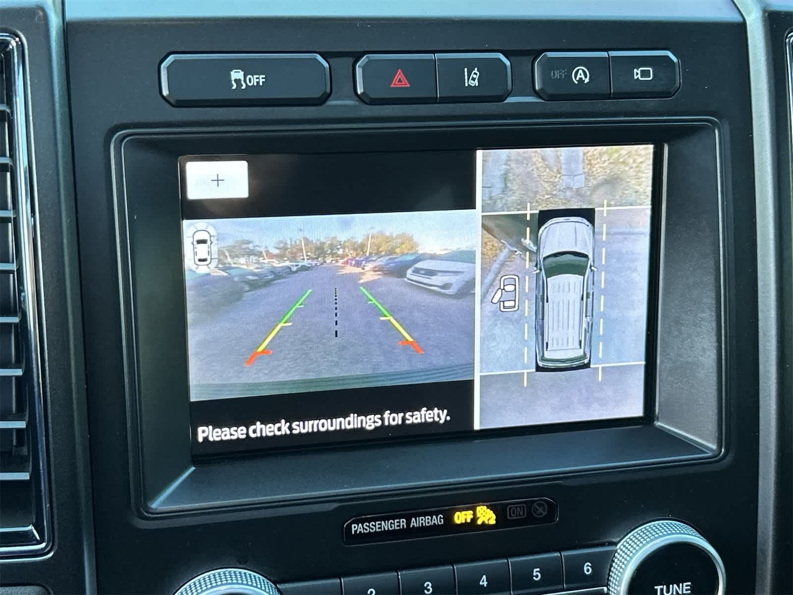 Thumbnail: 2021 Ford Expedition - 22