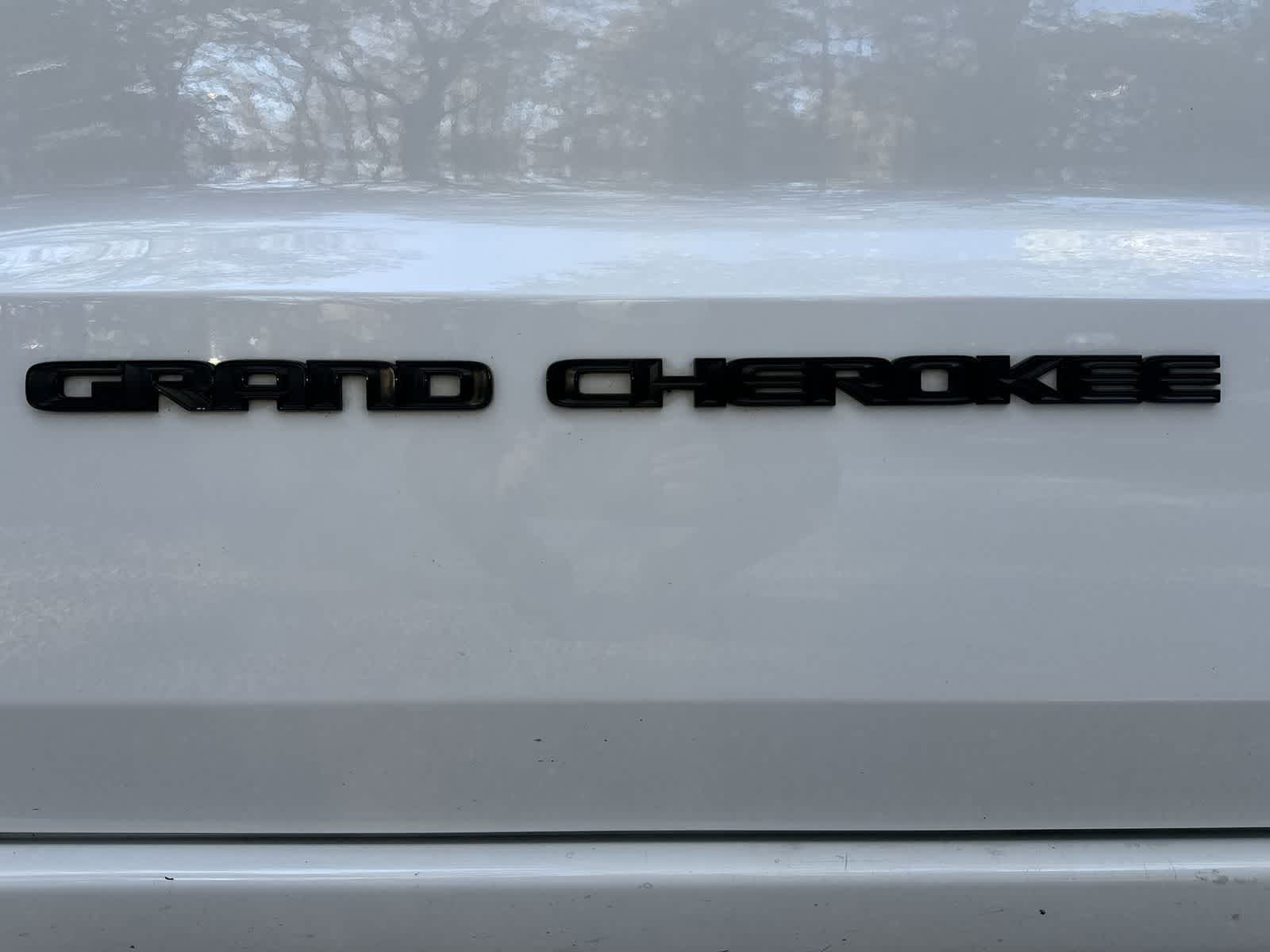 Thumbnail: 2019 Jeep Grand Cherokee - 7