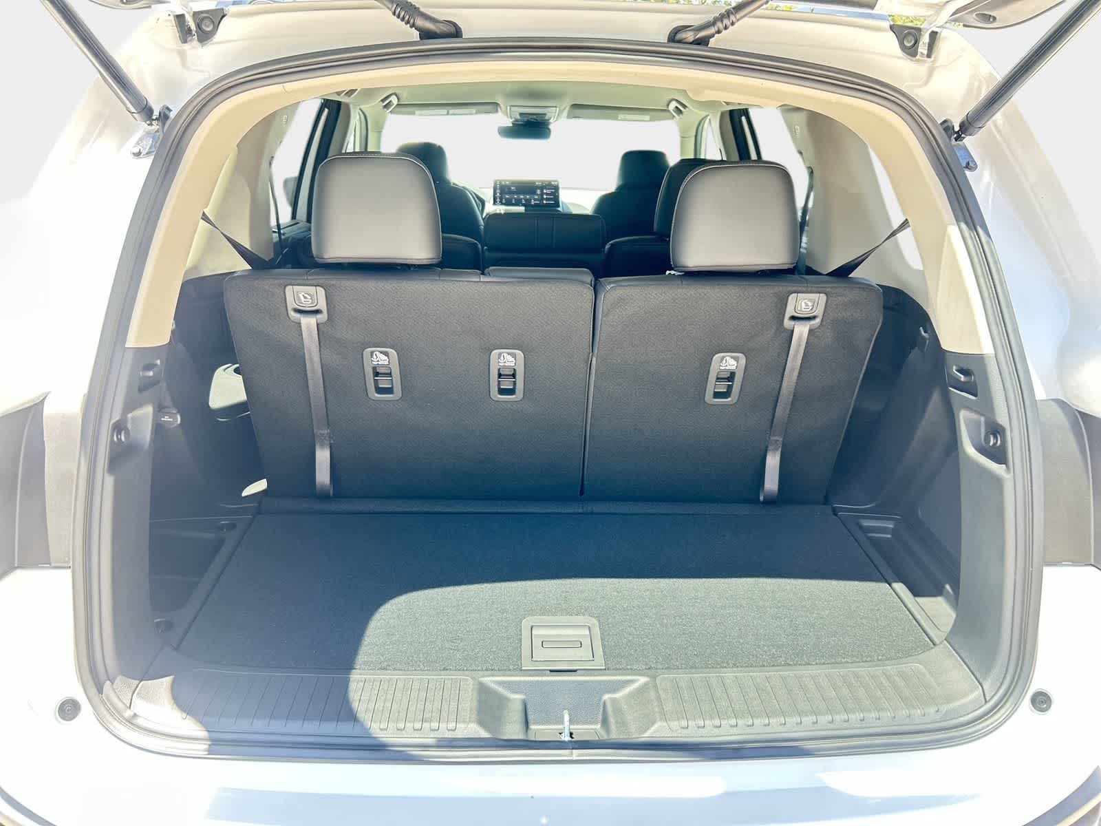 Thumbnail: 2026 Honda Pilot - 9