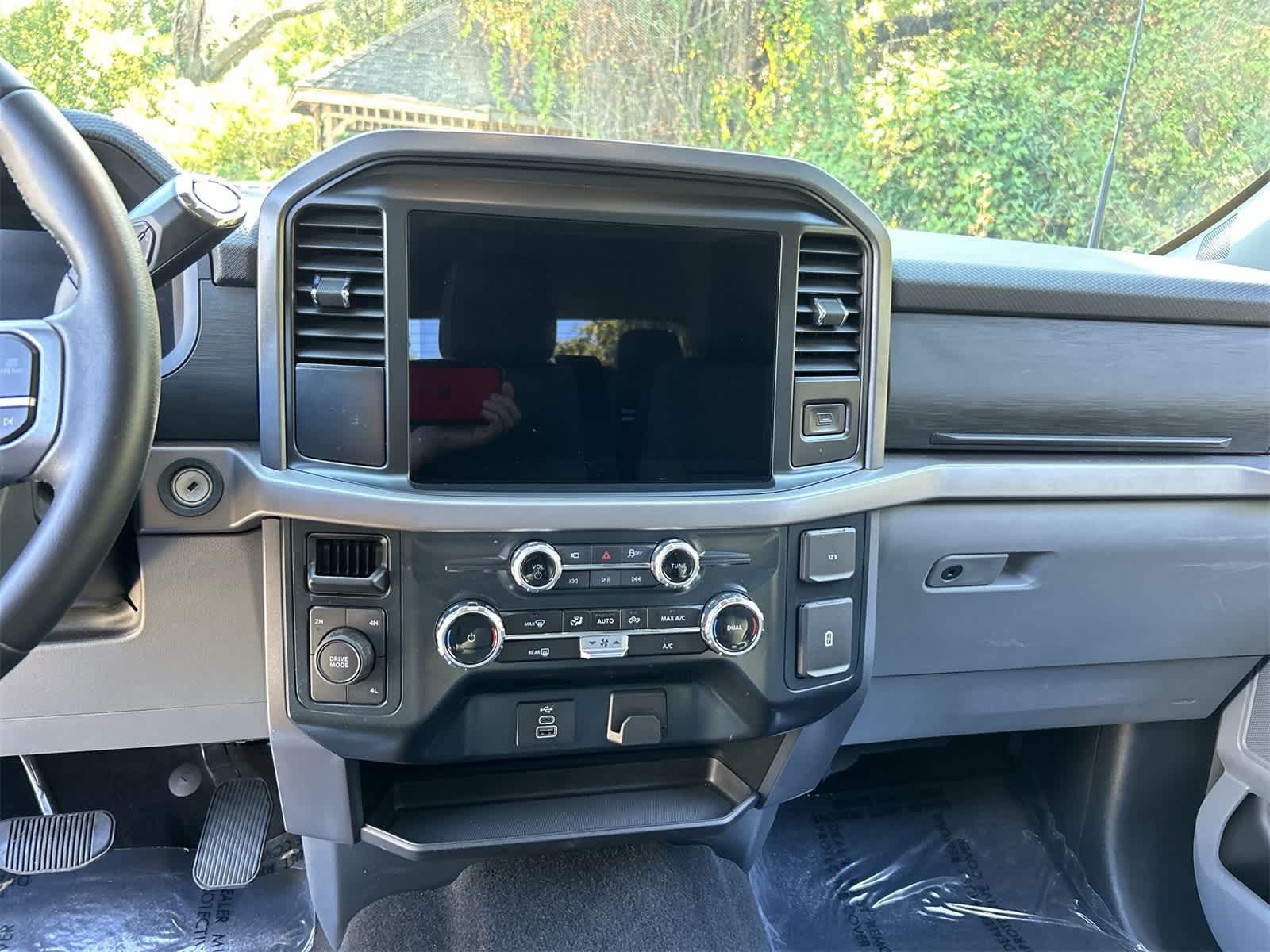 Thumbnail: 2025 Ford F-150 - 16