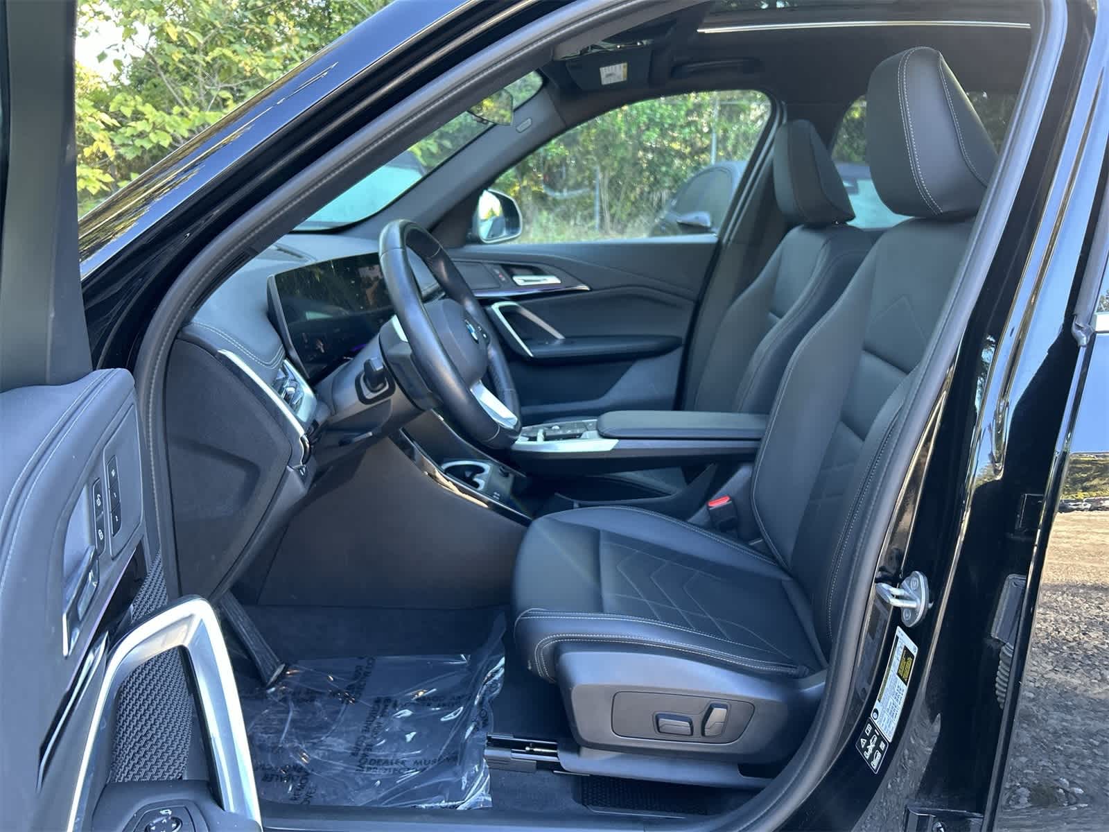 Thumbnail: 2025 BMW X1 - 2