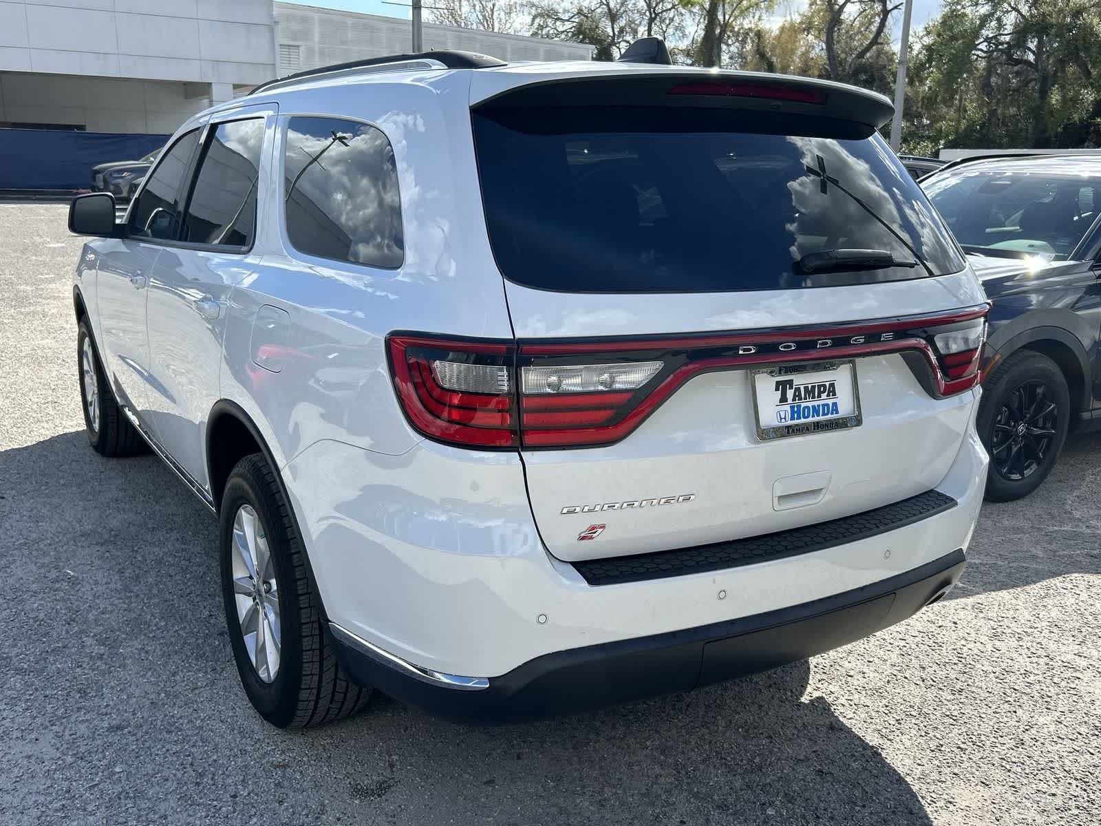 Thumbnail: 2022 Dodge Durango - 8