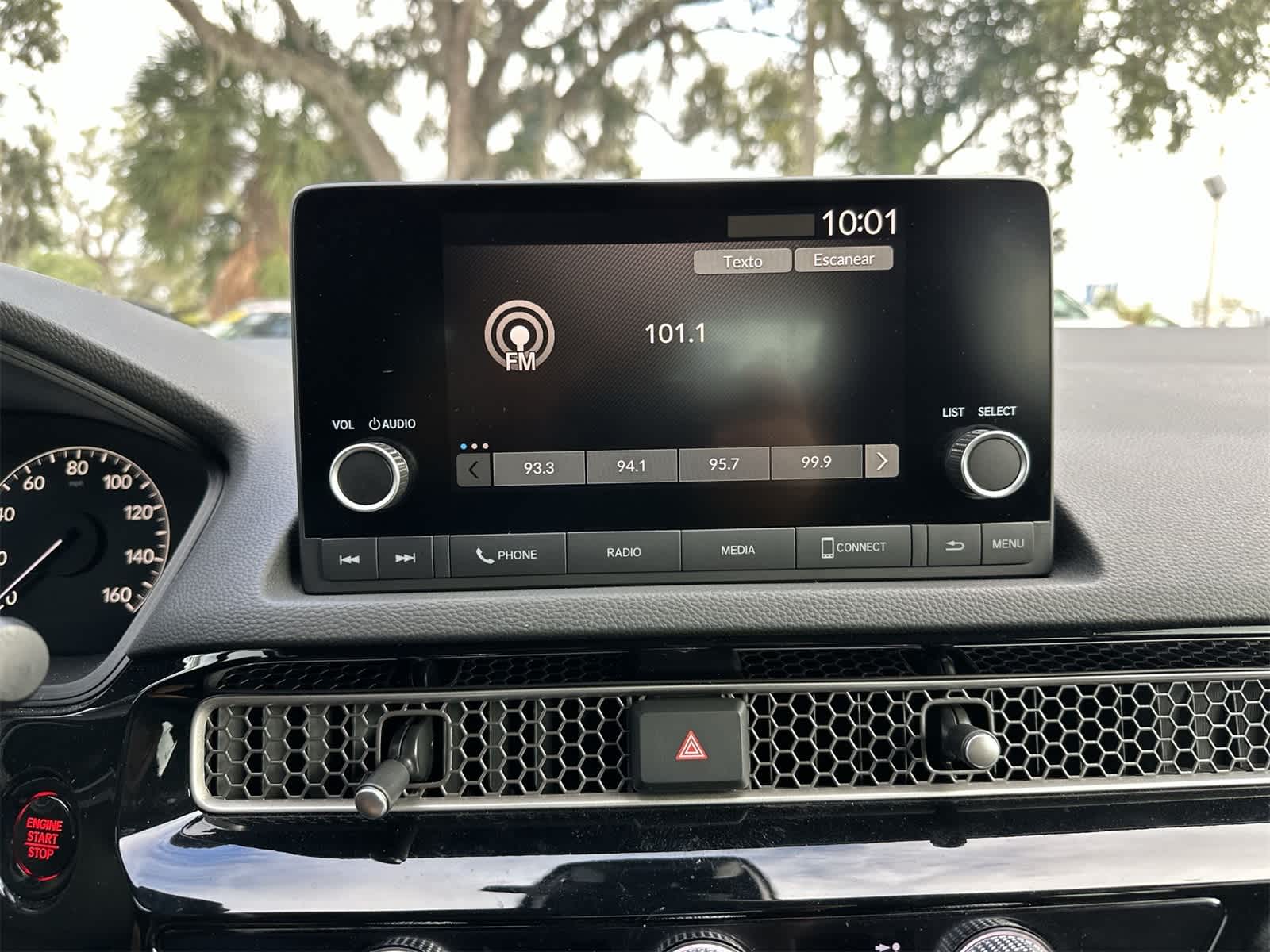 Thumbnail: 2024 Honda Civic - 4