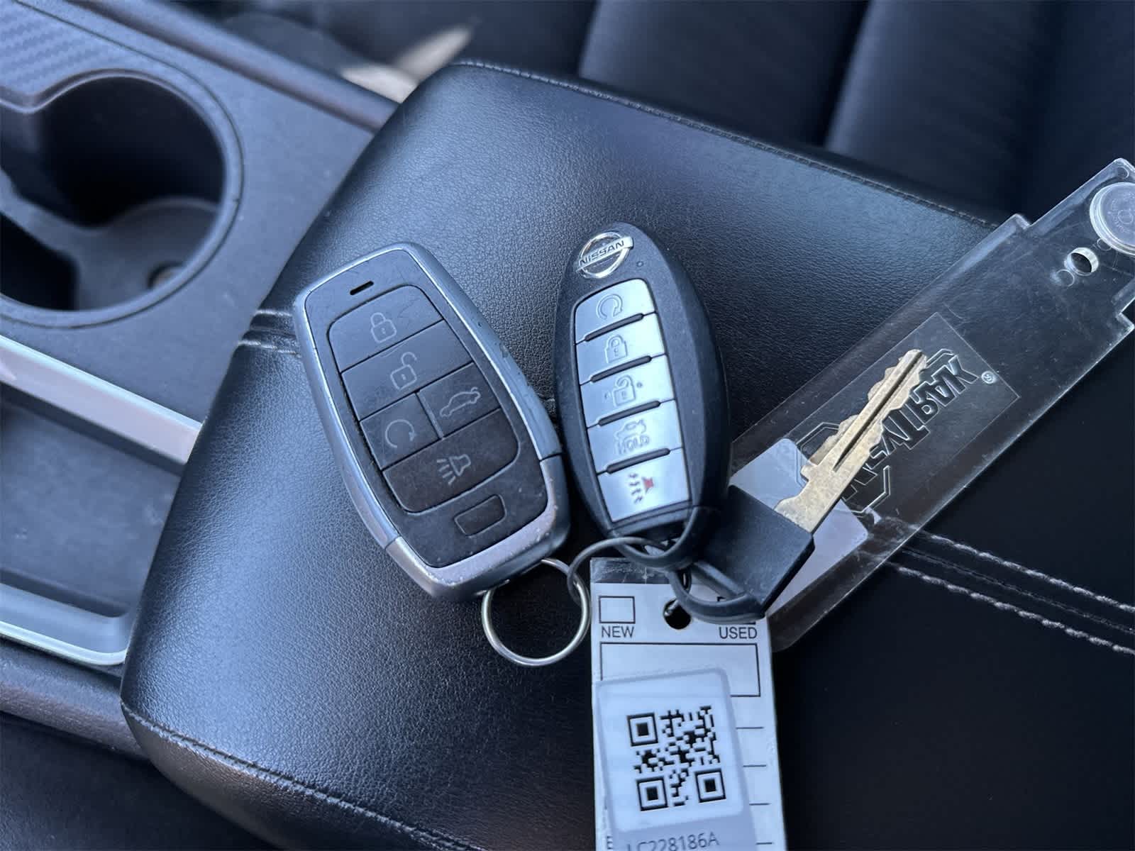 Thumbnail: 2020 Nissan Altima - 19