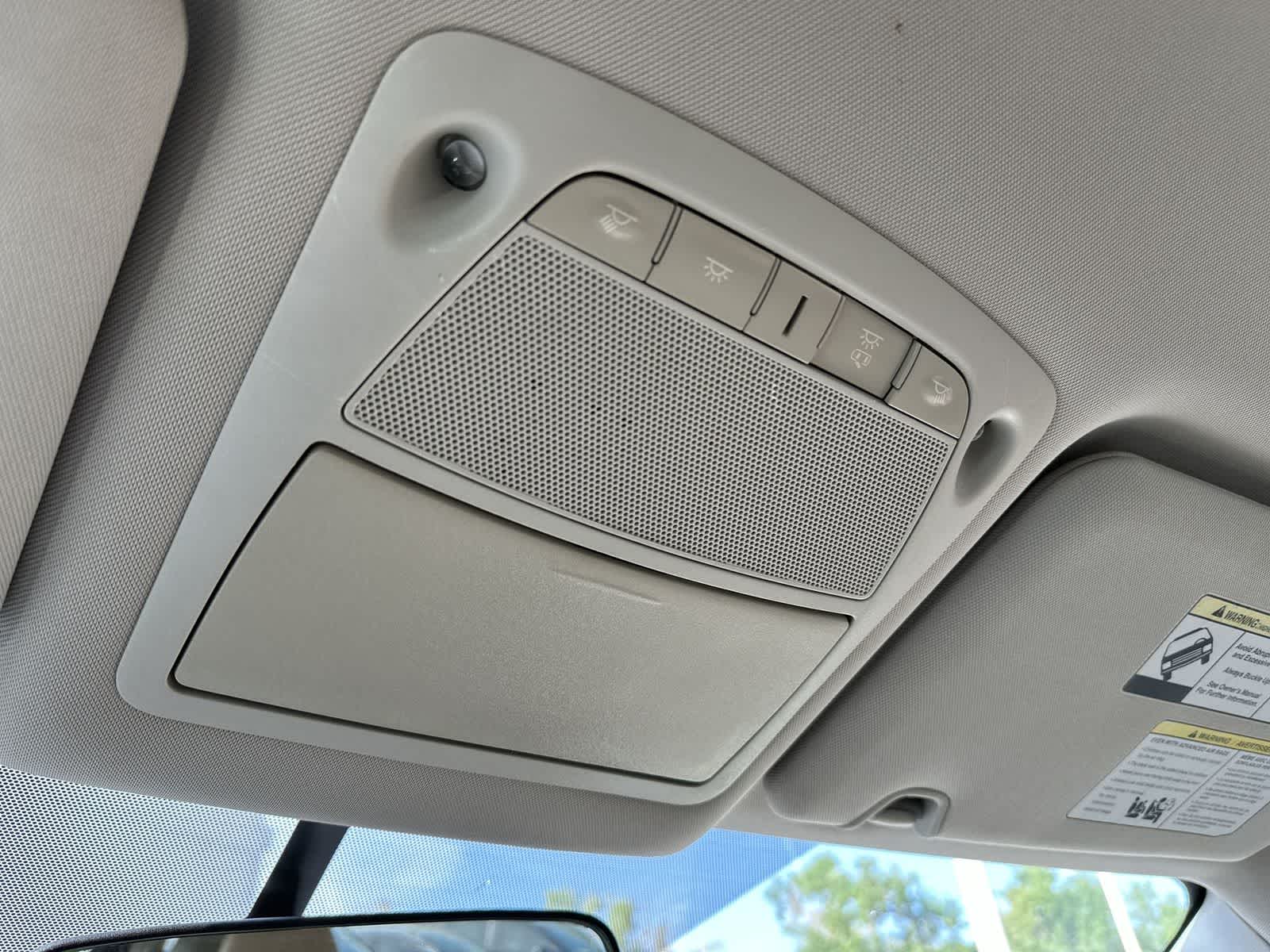 Thumbnail: 2016 Nissan Rogue - 17