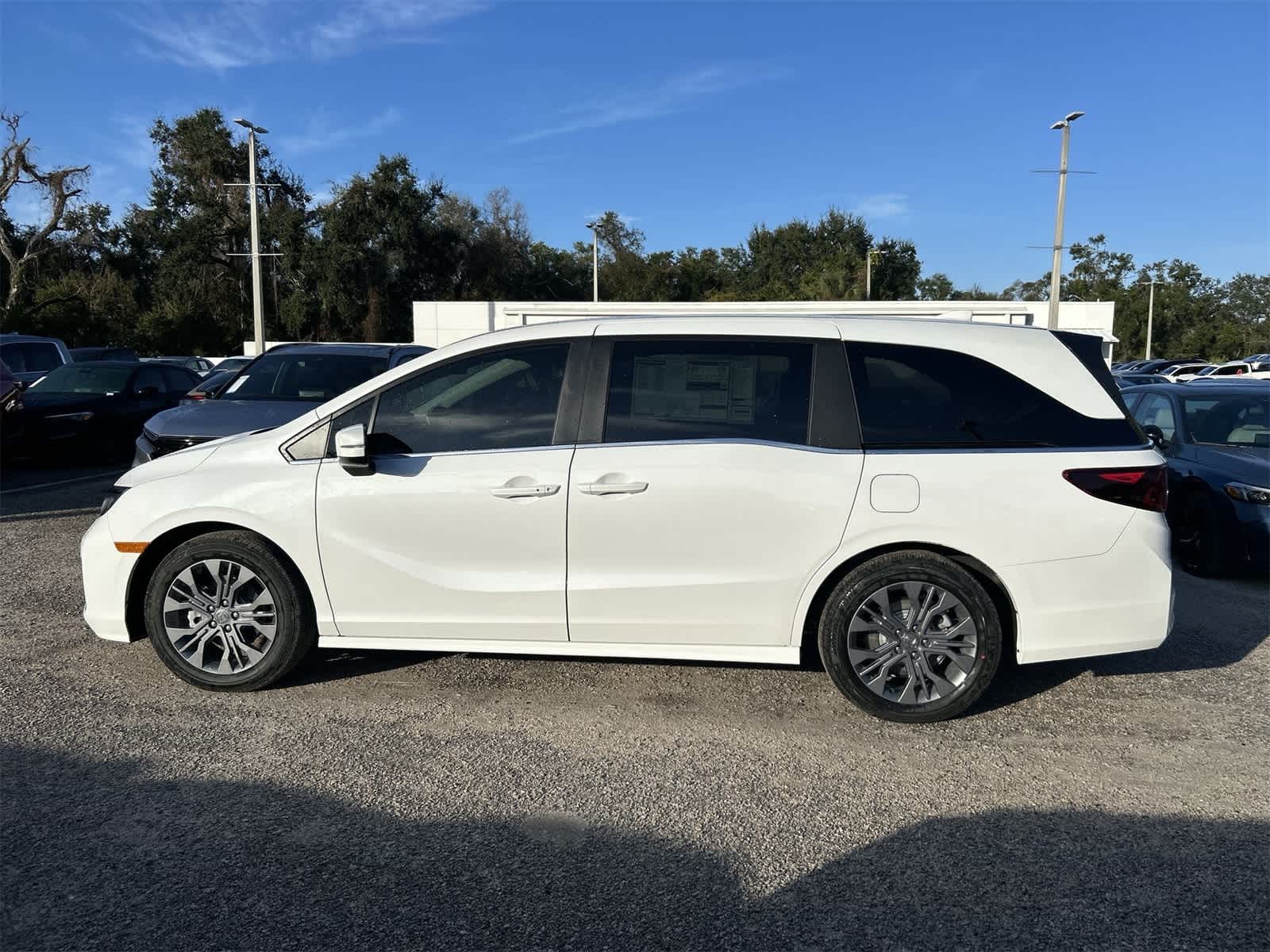 Thumbnail: 2026 Honda Odyssey - 2