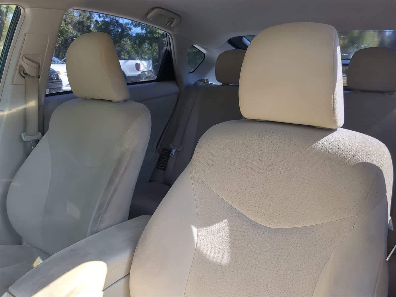 Thumbnail: 2011 Toyota Prius - 8