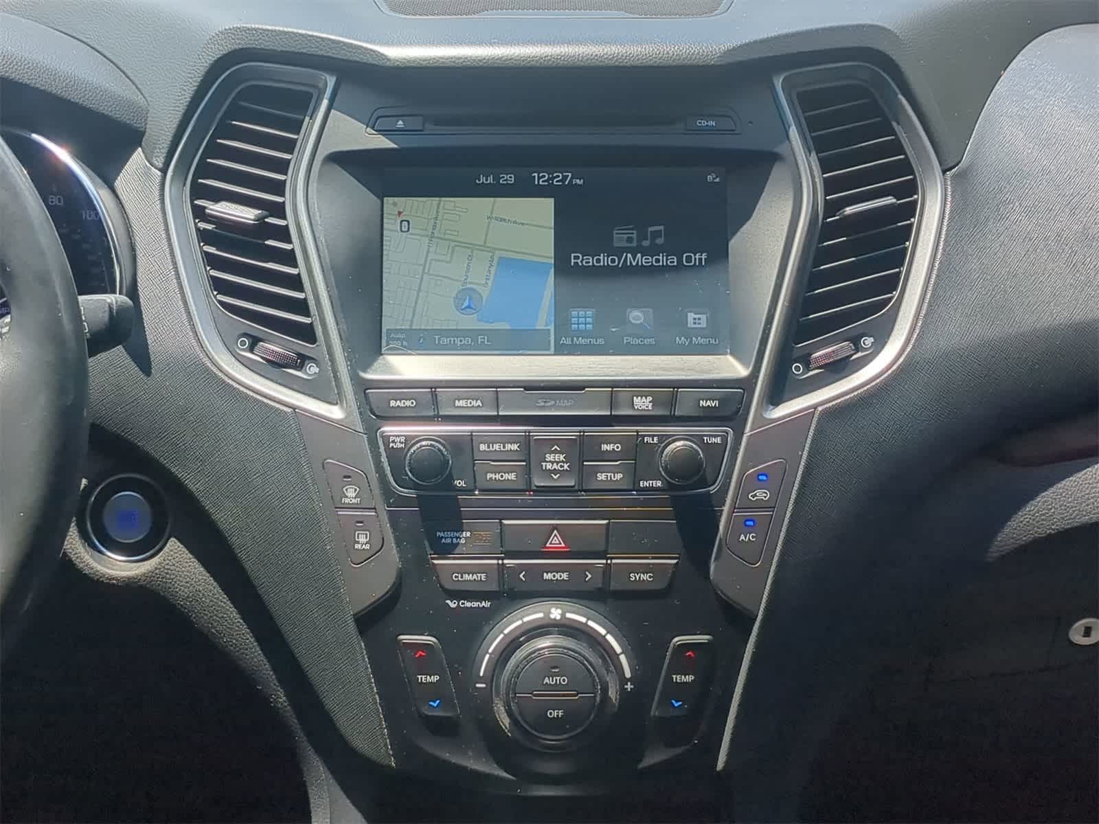 Thumbnail: 2018 Hyundai Santa Fe - 17