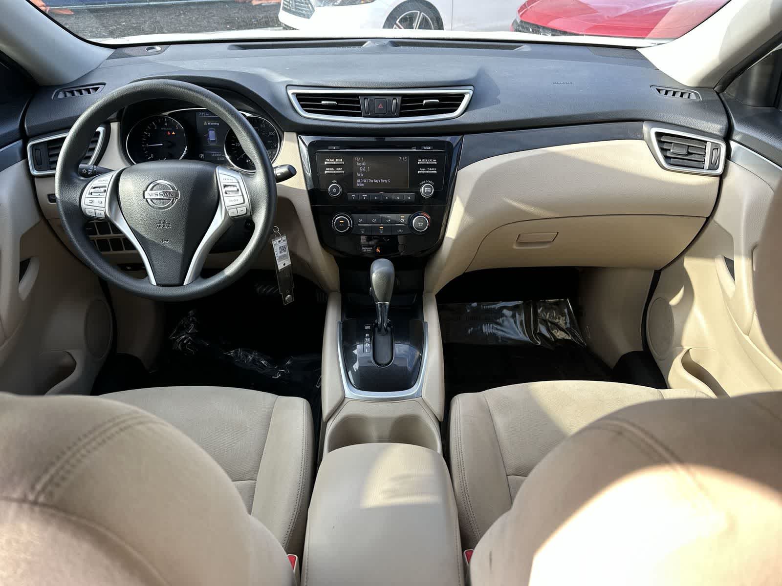 Thumbnail: 2016 Nissan Rogue - 15