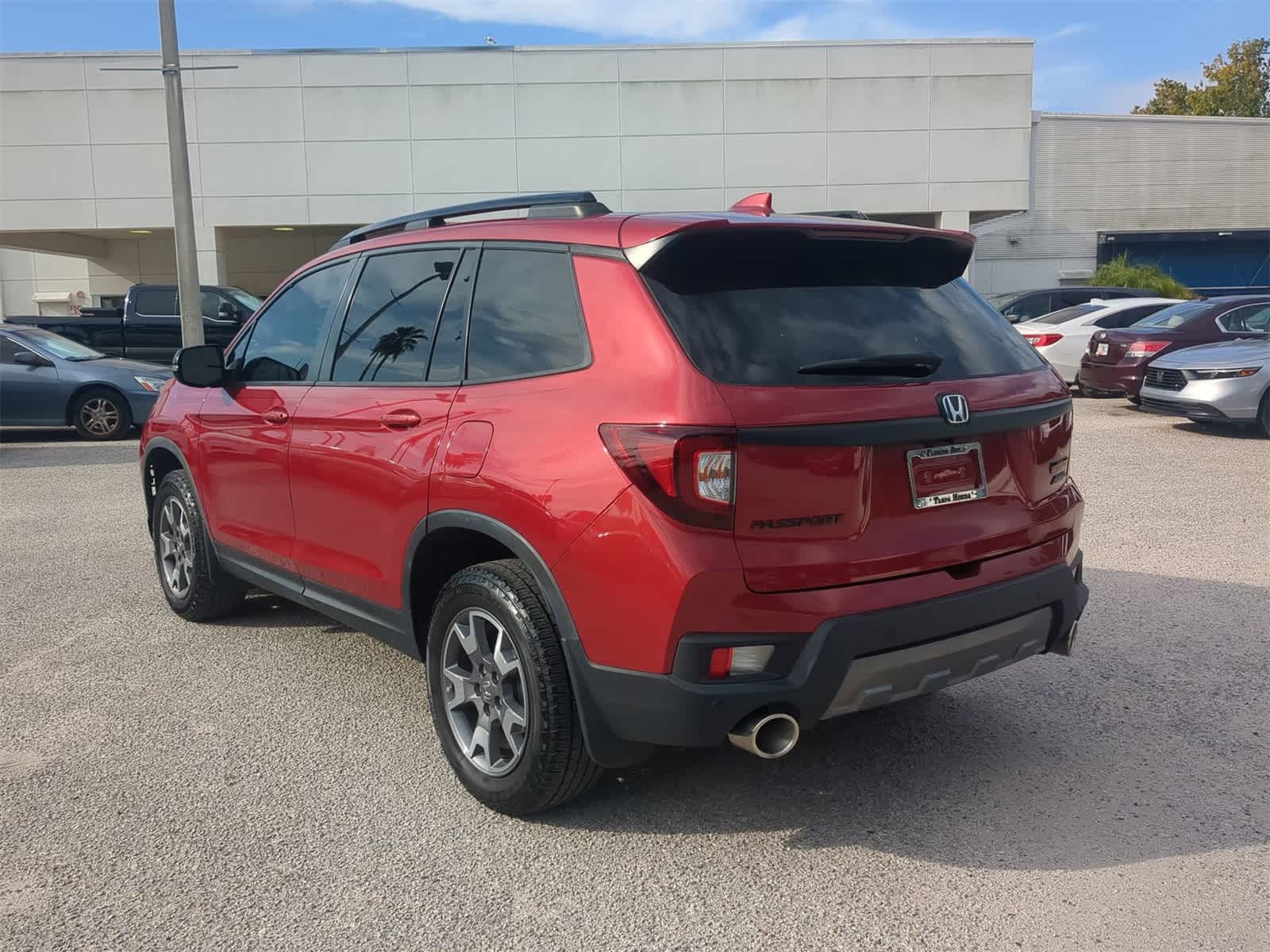 Thumbnail: 2023 Honda Passport - 4