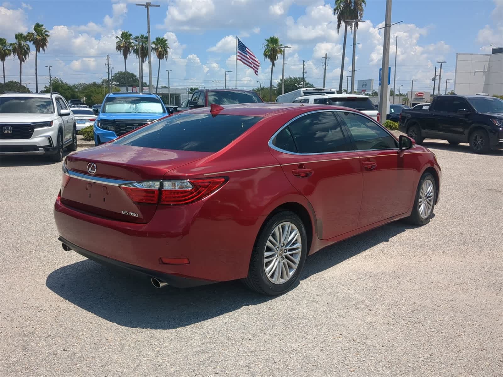 Thumbnail: 2015 Lexus ES - 6