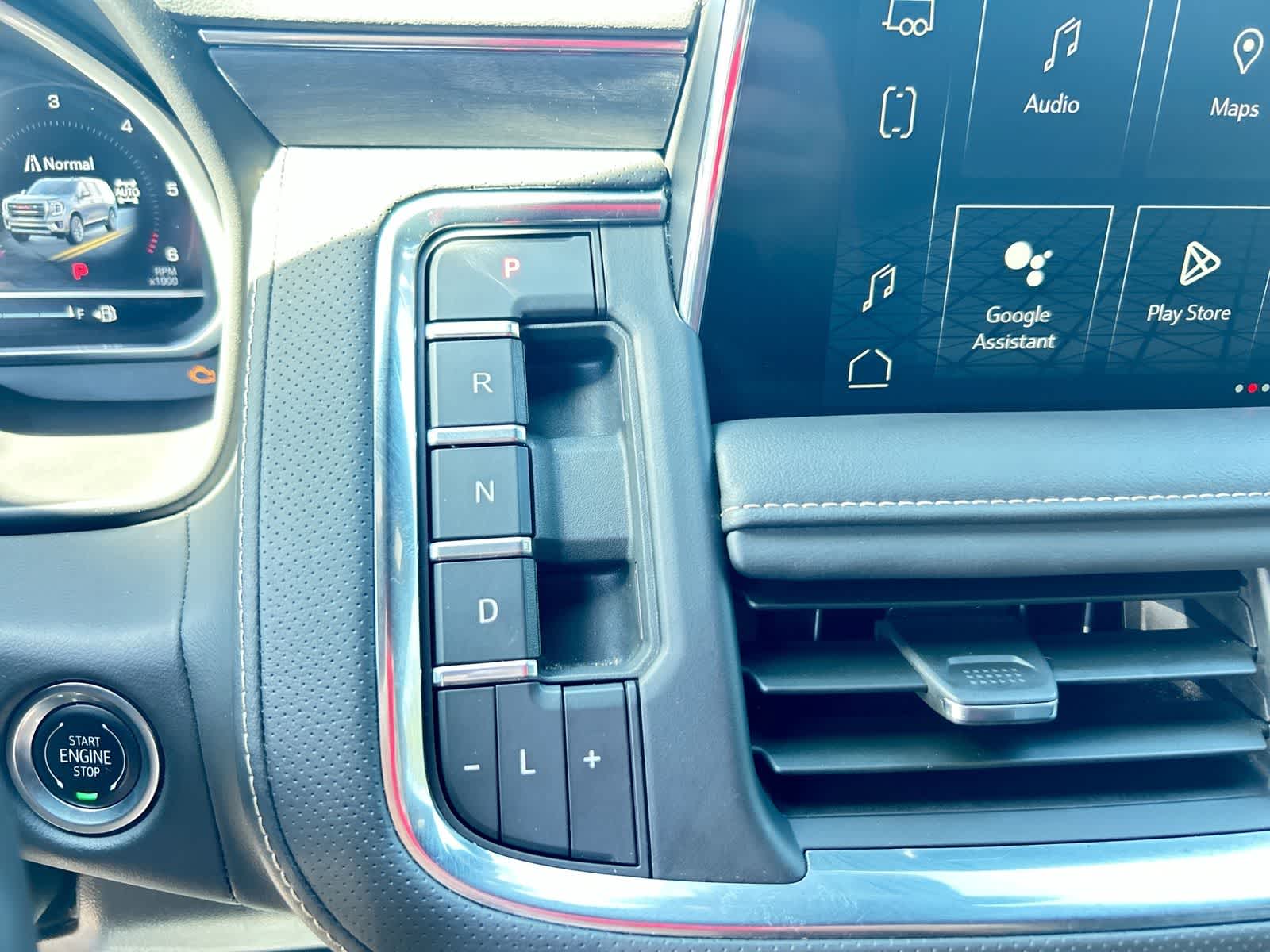 Thumbnail: 2024 GMC Yukon - 18