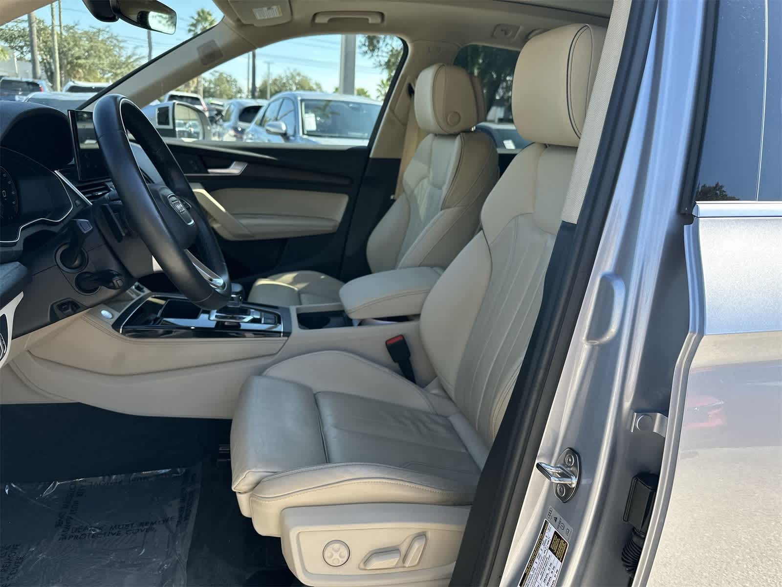 Thumbnail: 2024 Audi Q5 - 11