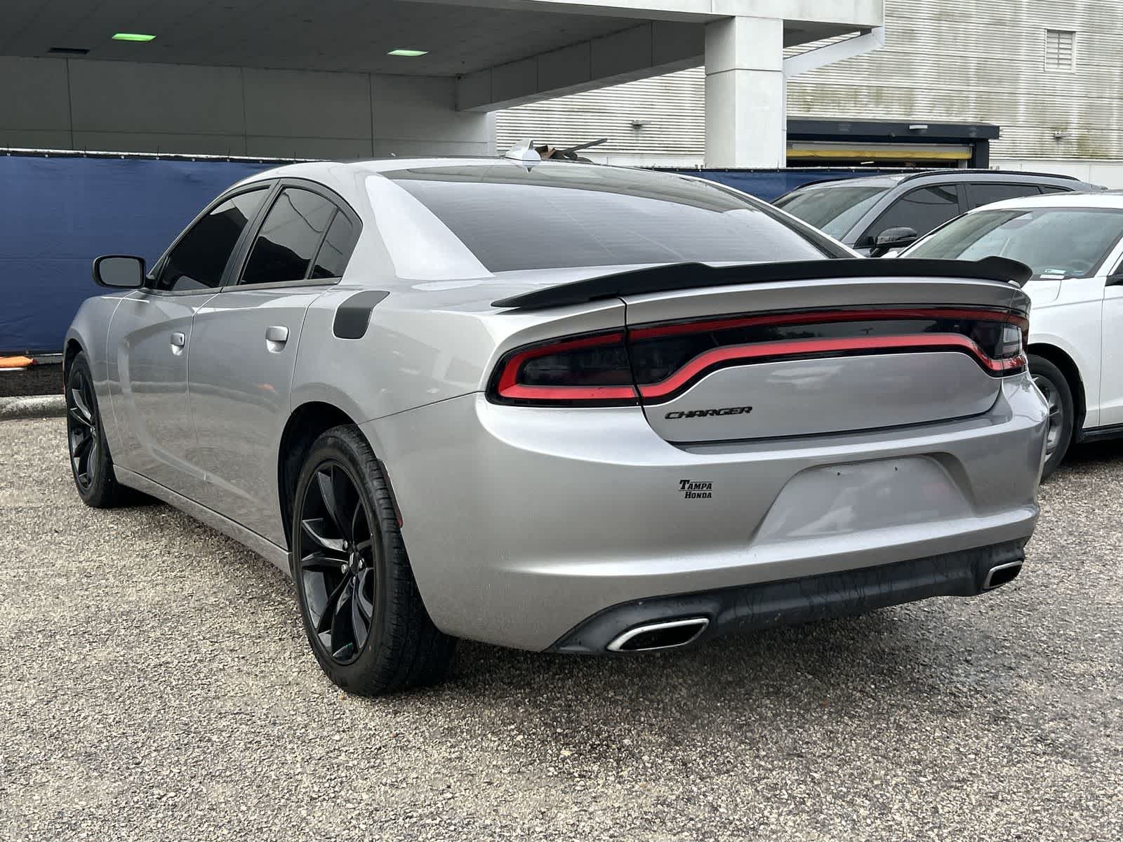 Thumbnail: 2017 Dodge Charger - 8