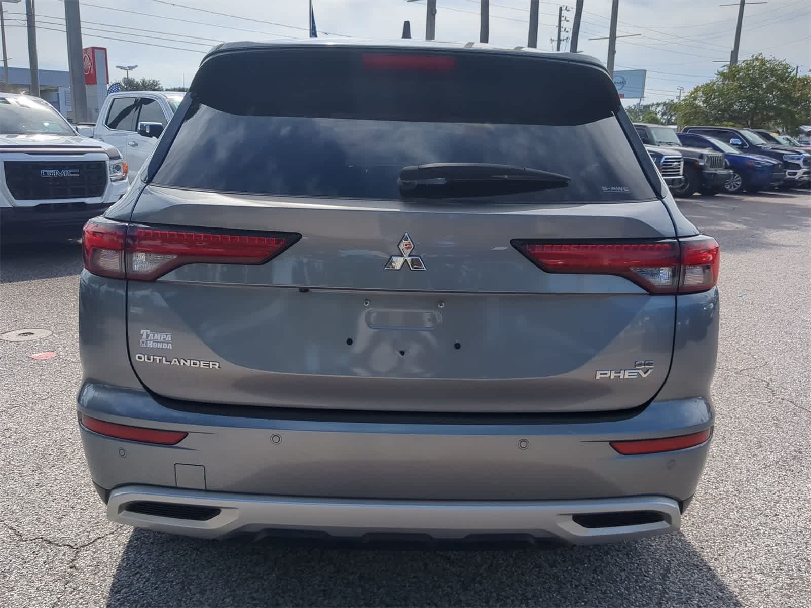 Thumbnail: 2024 Mitsubishi Outlander - 5