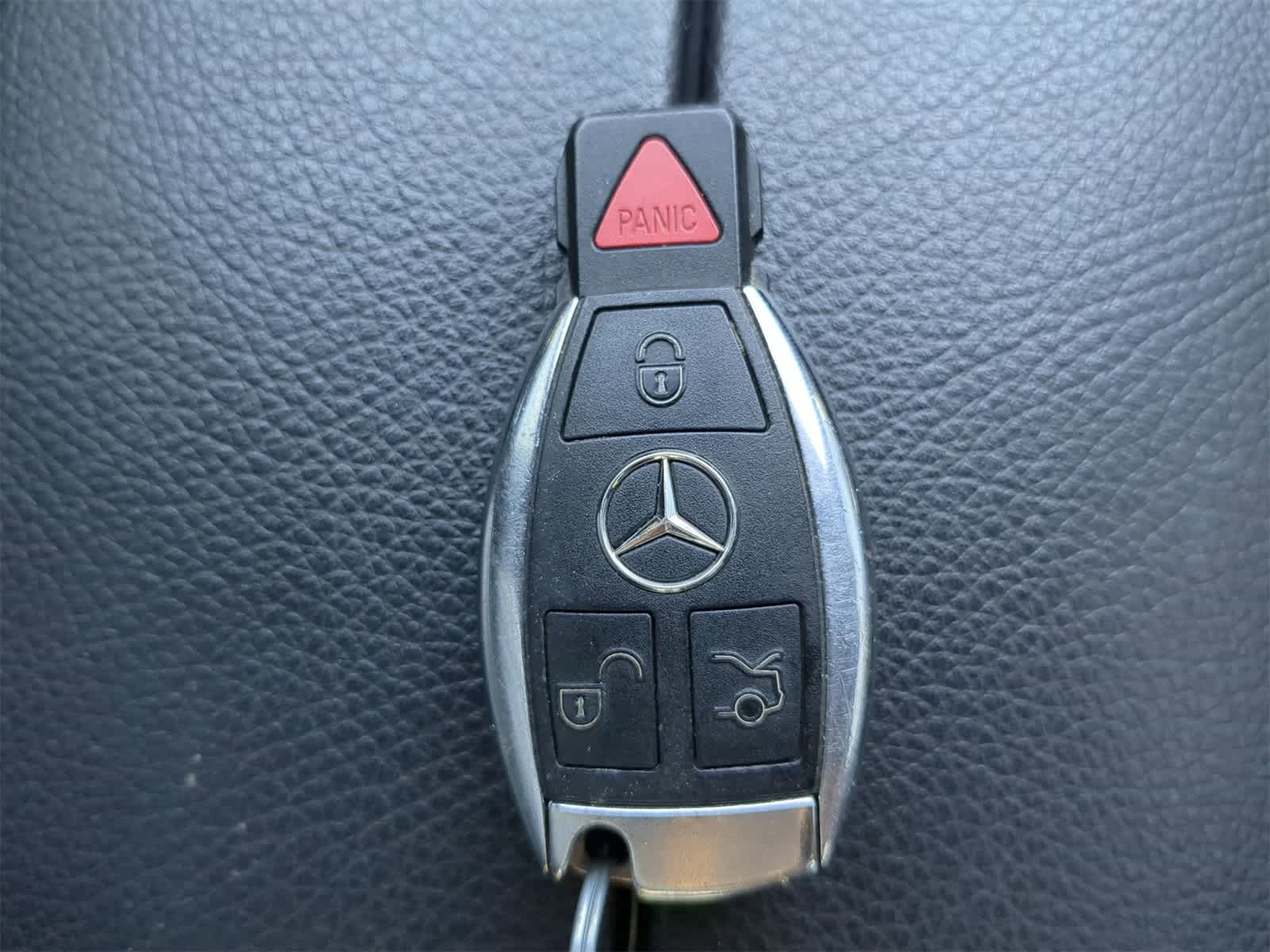 Thumbnail: 2018 Mercedes-Benz C-Class - 27