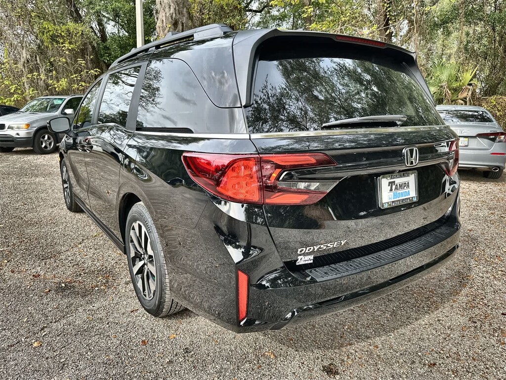 New 2026 Honda Odyssey EX-L Van Passenger